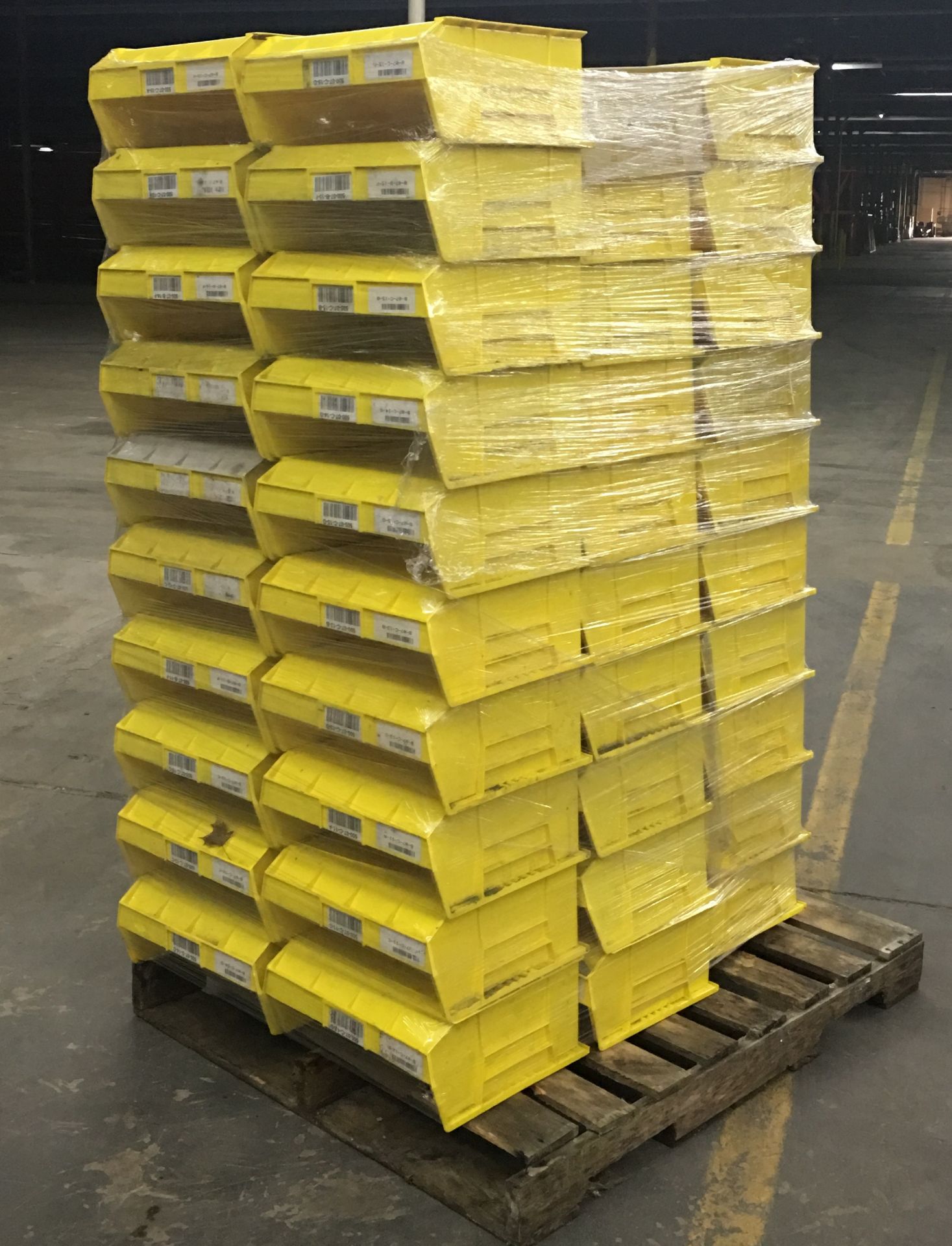 AKRO-MILS 30250 PLASTIC STORAGE STACKING / HANGING AKRO BINS