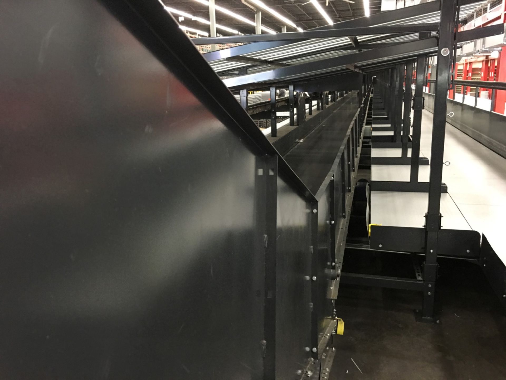 273 FT OF TRASH LINE CONVEYOR SYSTEM. 42""W (CHECK VIDEO) - Image 3 of 3