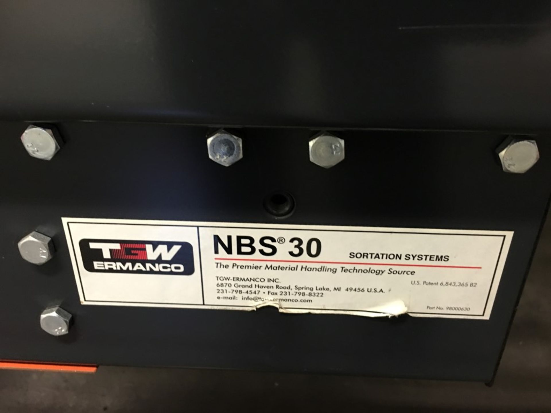 45 FT OF TGW NBS-30 NARROW BELT SORTER, WITH 4 DIVERT POINTS. (CHECK VIDEO) - Image 5 of 5