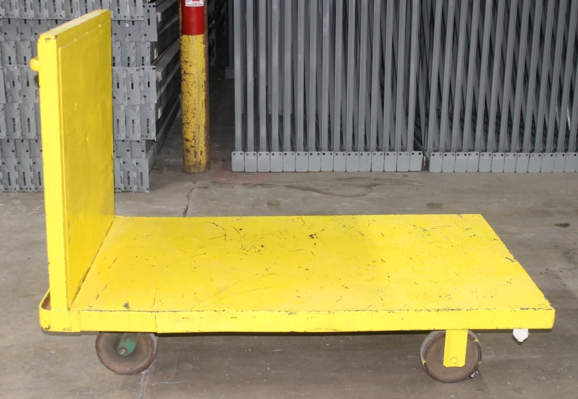 USED HEAVY DUTY PLATFORM CART