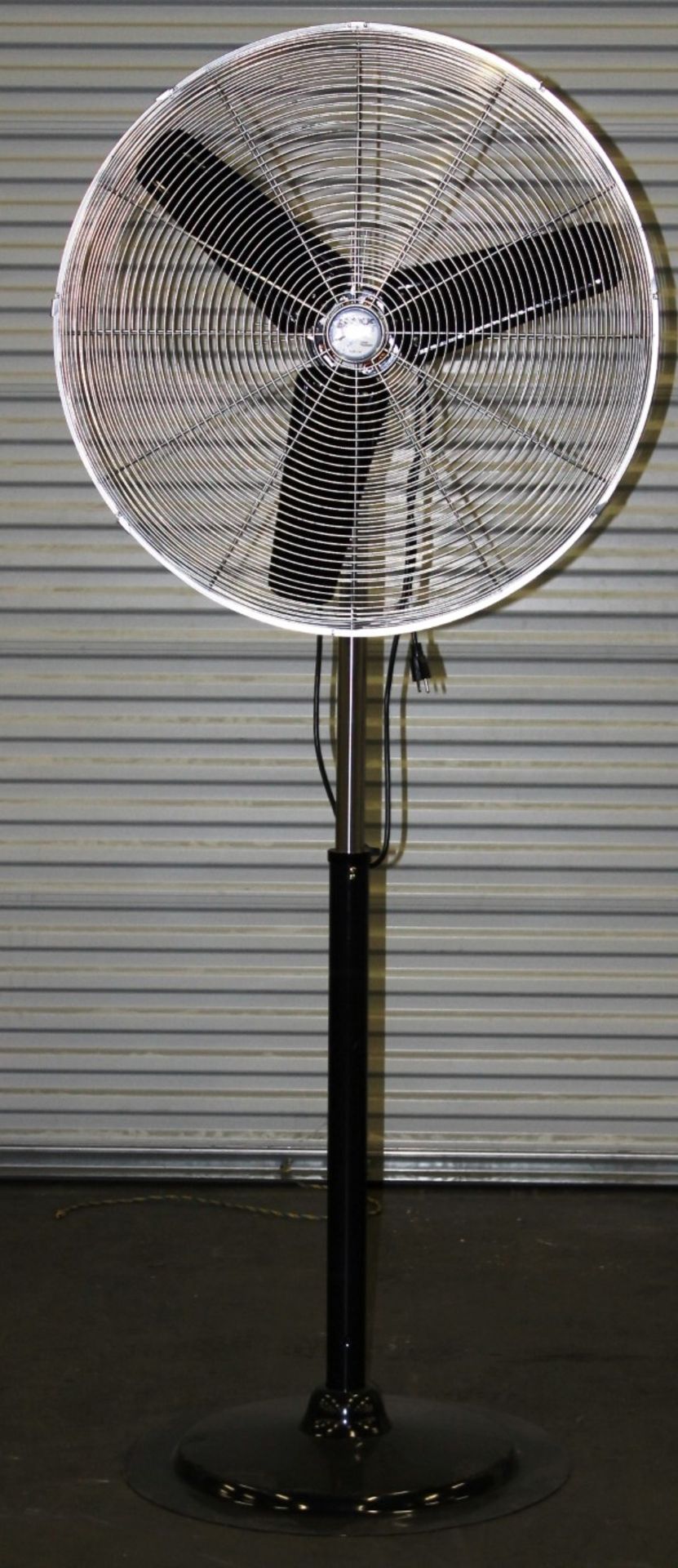 30" PEDESTAL FAN