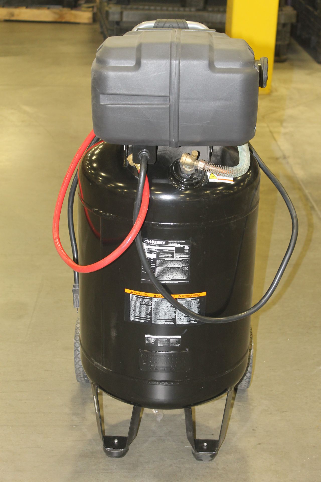 HUSKY 20 GAL. PORTABLE ELECTRIC AIR COMPRESSOR. ,