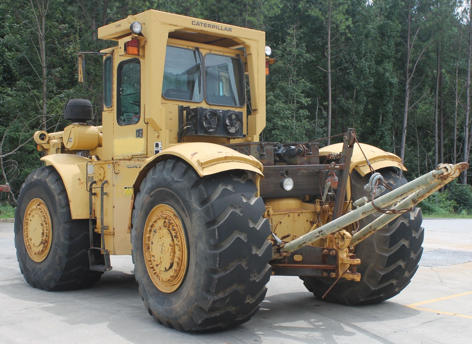 CATERPILLAR 830MB 4WD TRACTOR,