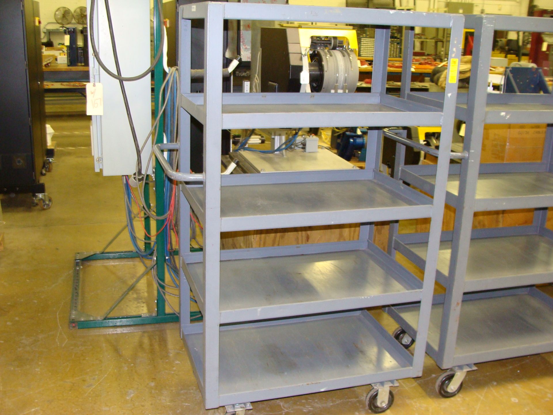 Global Industrial Cart on Casters