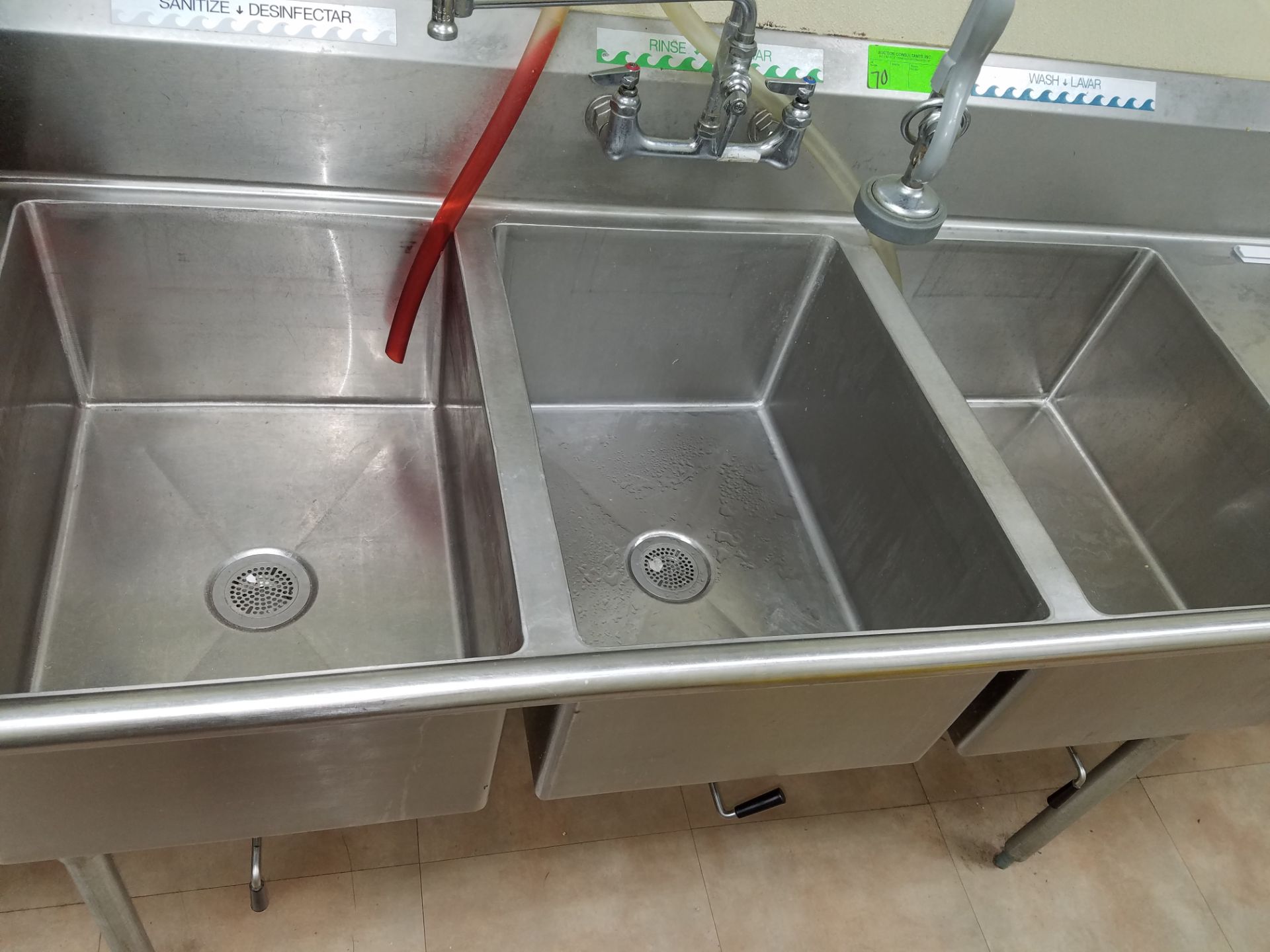 Universal stainless 3 compartment sink with faucet, overspray and drain levers, right and left - Image 3 of 3