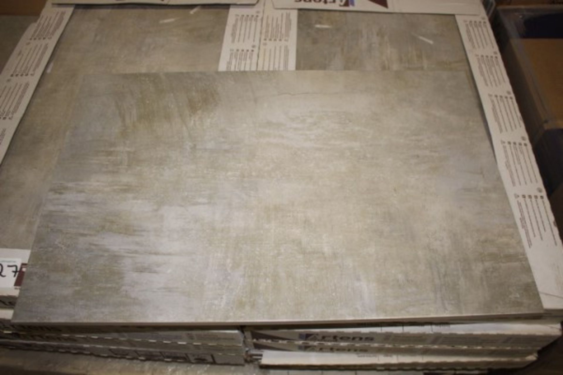 Pallet Lot of Artens Floor Tile 16" X 24" Glazed Porceline - Bild 2 aus 2