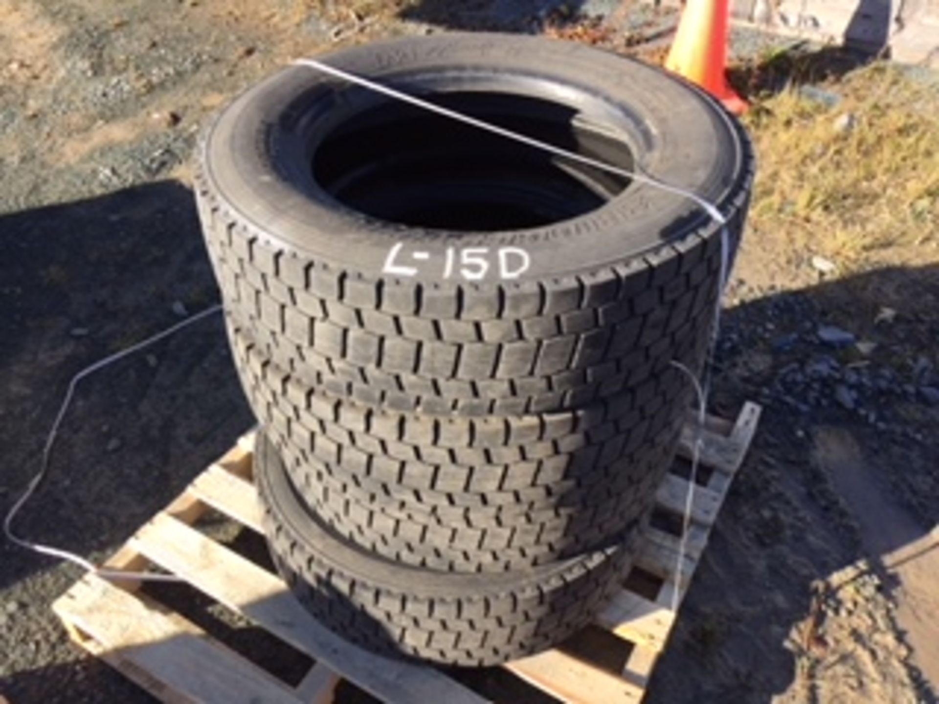 4 - 225/70/19.5 used truck tires