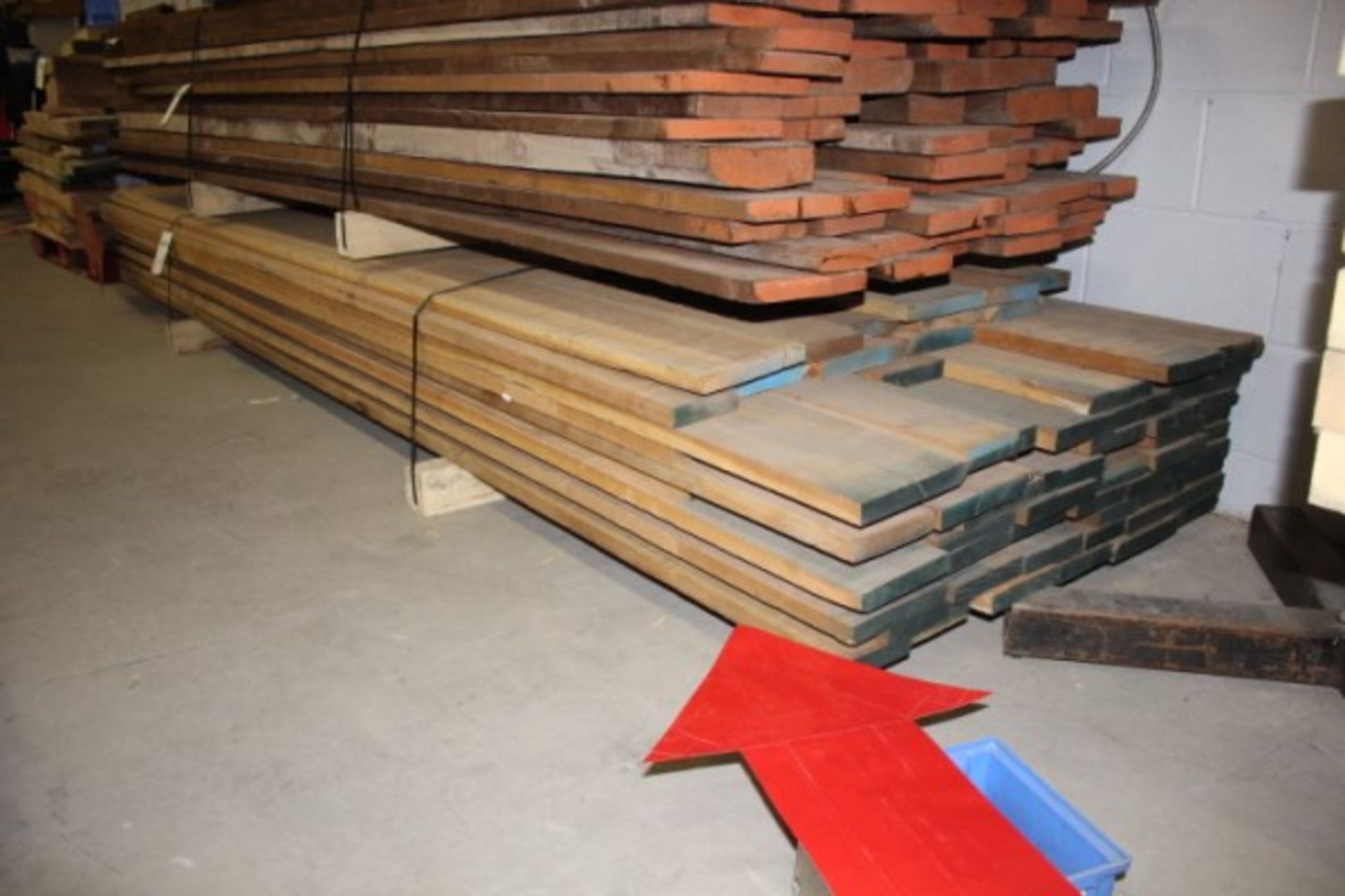 Pallet Lot of rough cut cherry wood lumber - Image 3 of 3