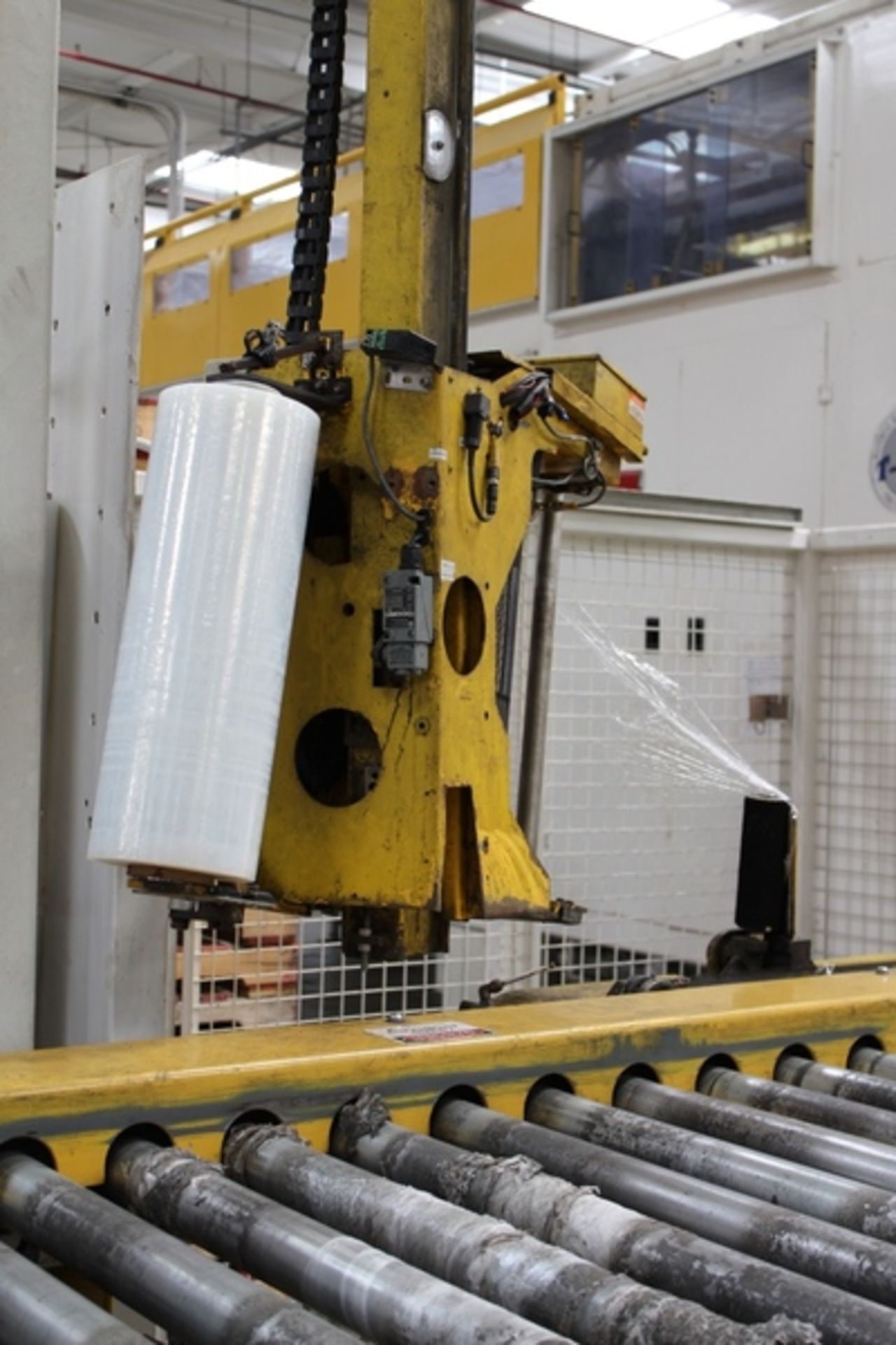 SIGNODE 5500 High Speed Pallet Wrapper - Image 13 of 14