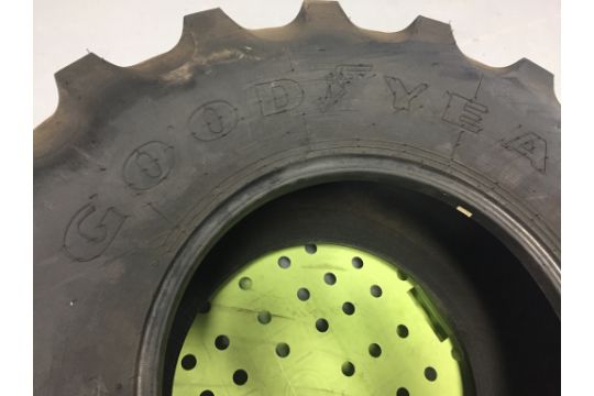 (1) New Goodyear IT525 21L-24 Tire, 10 Ply, Located in Mt. Pleasant, IA - Image 2 of 5