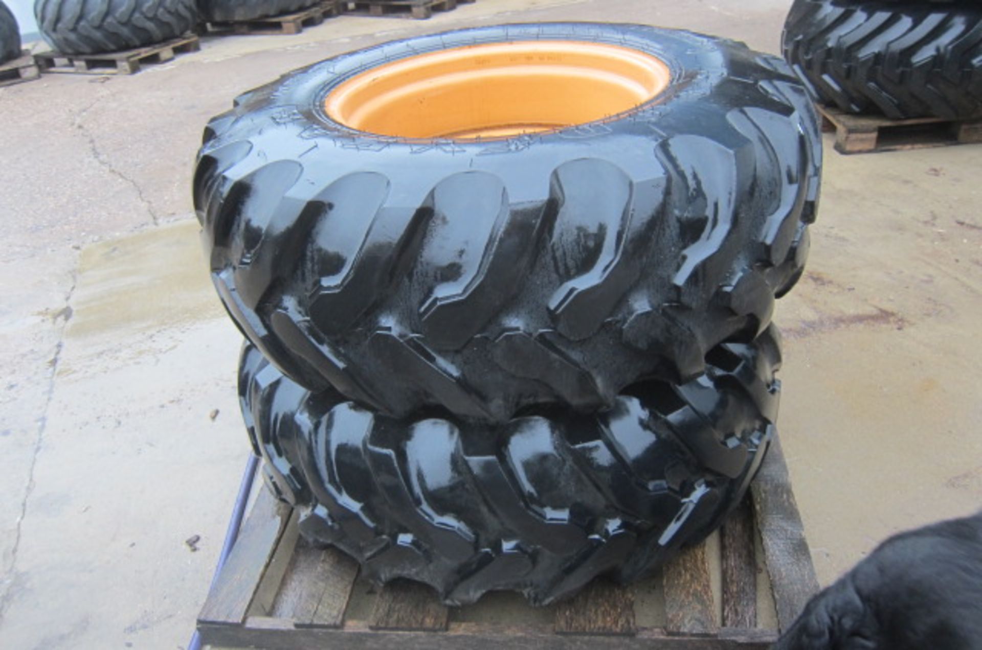 (2) Used Goodyear IT525 17.5L-24 Tires & Rims, Titan 10 Bolt Rim, 11" Center, 13 1/4" Pattern, - Image 2 of 7