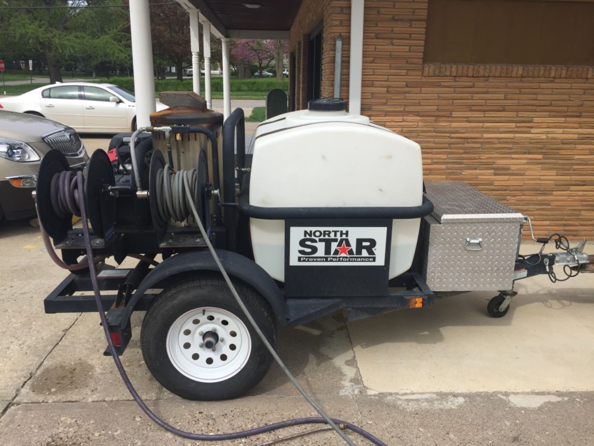 North Star Pressure Washer, Serial #0215 4525, GPM/PSI 4.0/4000, 229 hours, Honda GX 630 Motor, Type