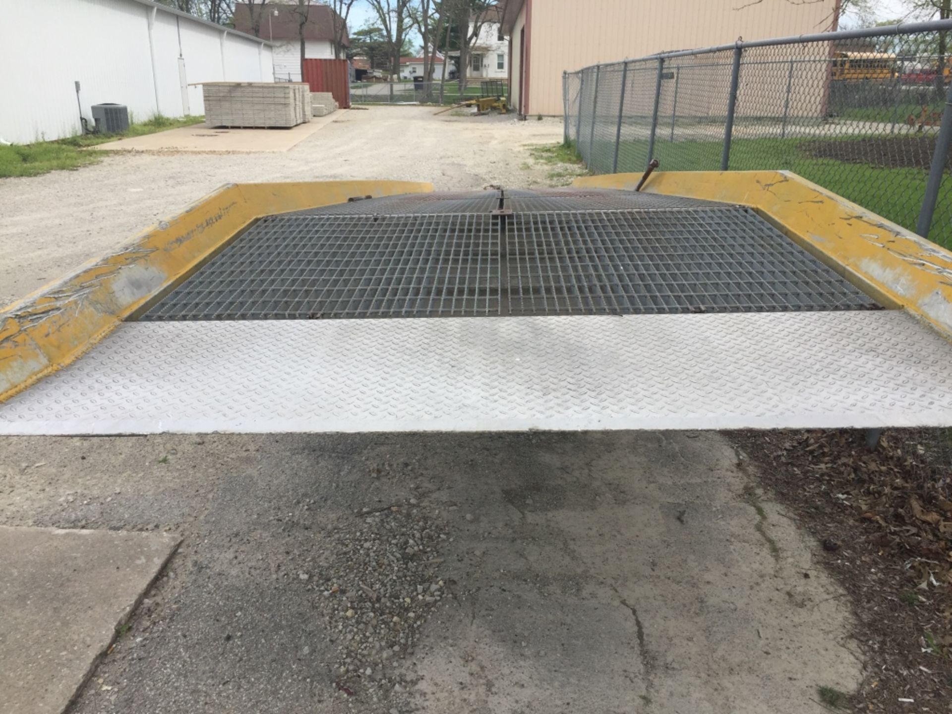 Magliner Mobile-Dock II Moveable Ramp, 36' x 7', Located in Mt. Pleasant, IA - Image 5 of 5