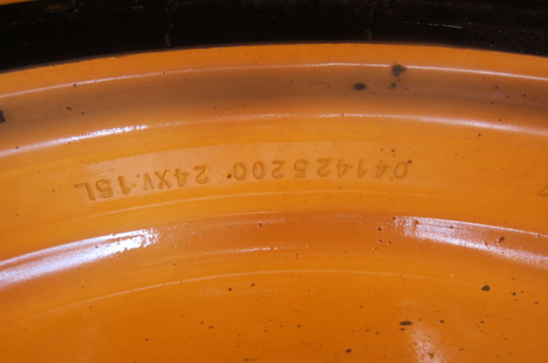 (2) New/Old Goodyear IT525, 17.5L-24 Tire & Rim , 10 ply, 10 Bolt Rim, 11" Center, 13 1/4" - Image 8 of 10