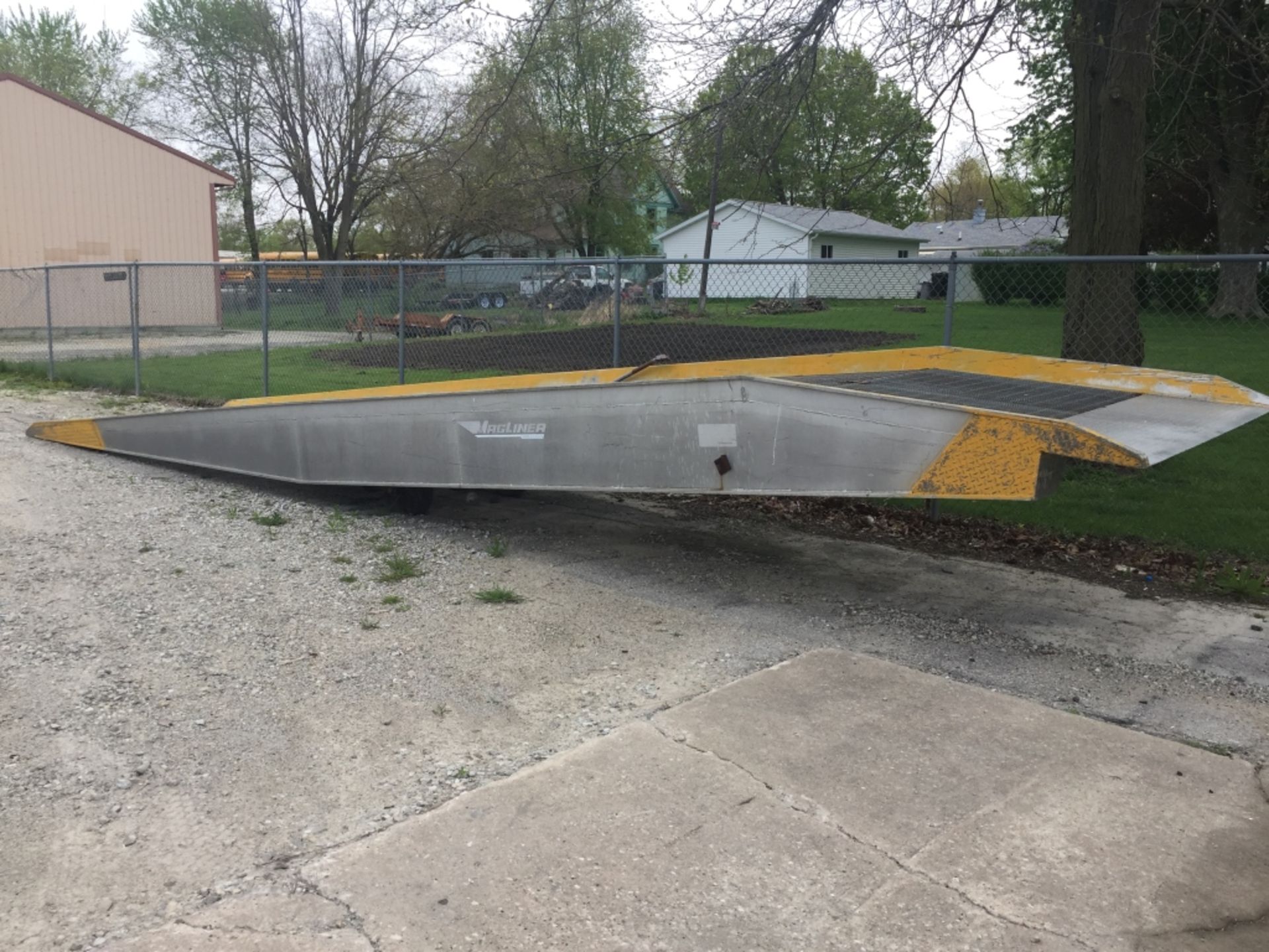 Magliner Mobile-Dock II Moveable Ramp, 36' x 7', Located in Mt. Pleasant, IA