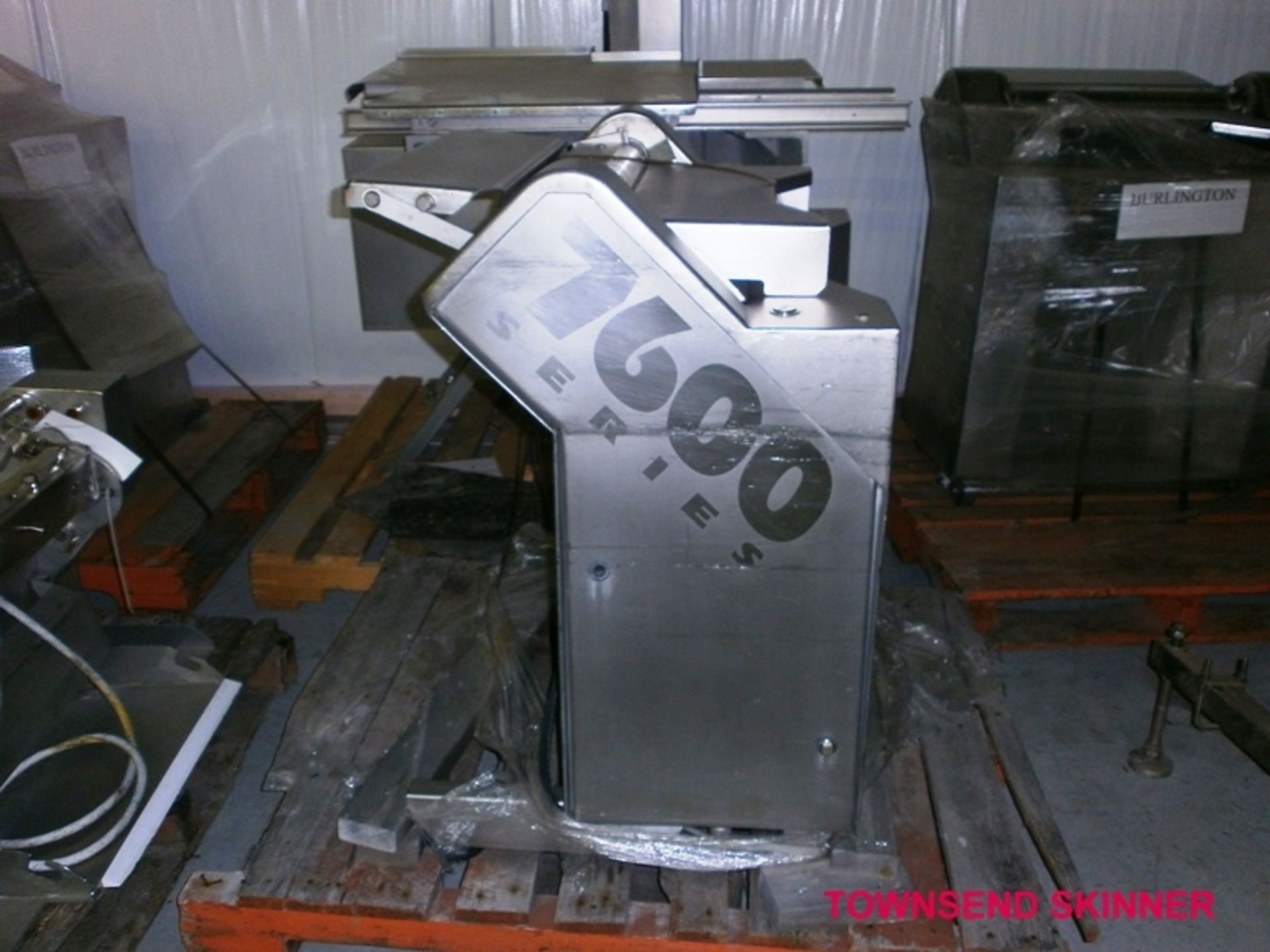 Townsend Mdl. #7600 Skinner (Located in Sudbury, Ontario, Canada) Loading Fee $75.00