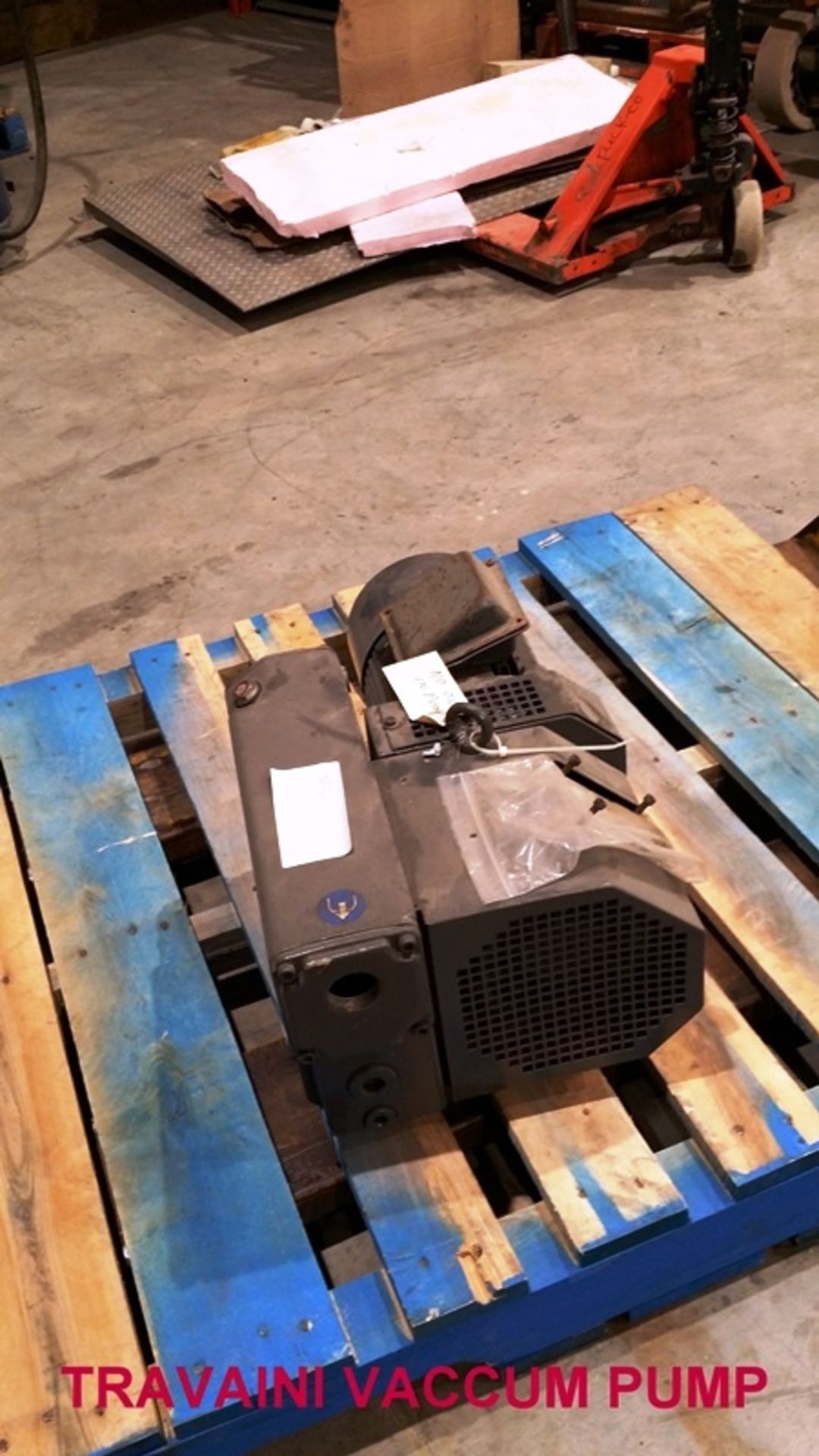 Travini Vacuum Pump (Located in Sudbury, Ontario, Canada) Loading Fee $50.00 - Image 2 of 2