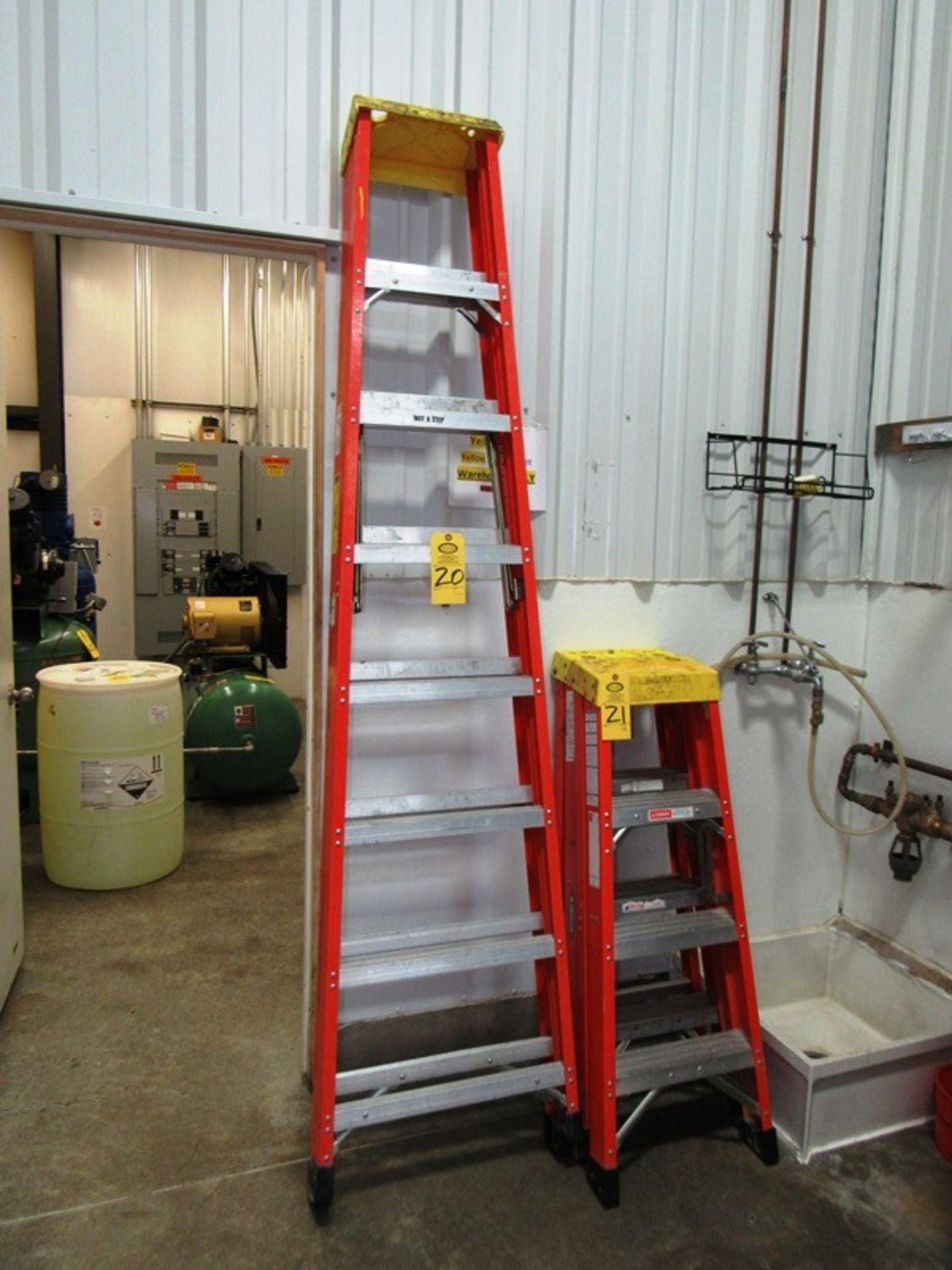 8' Fiberglass Ladder (Removal Begins July 5th) Loading Fee $35 Rigger: Norm Pavlish (402) 540-8843