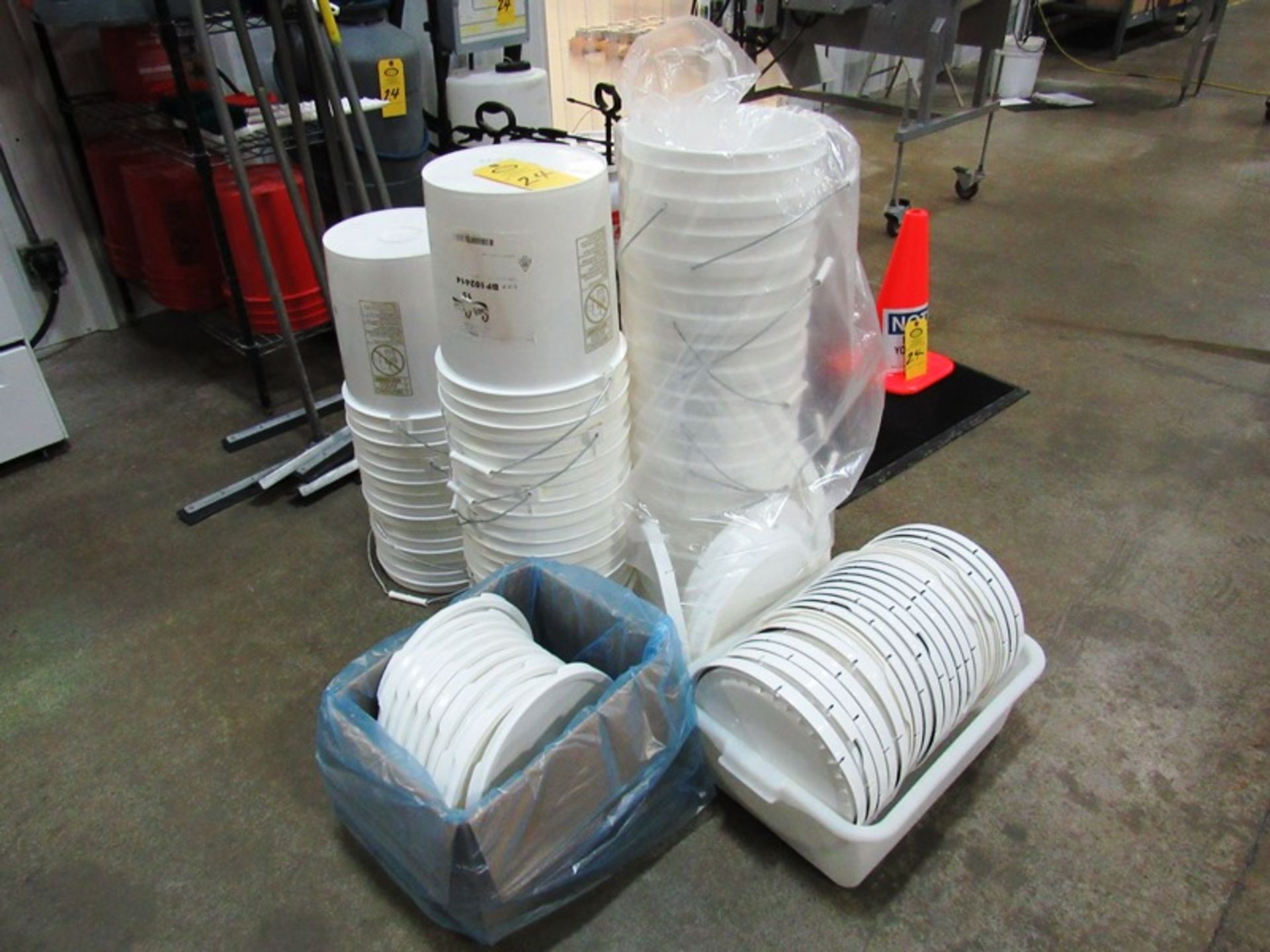 (2) Plastic Chemical Foamers, (2) Plastic Pump Sprayers, Buckets, Brushes, Squeegees, Rubber - Image 5 of 6