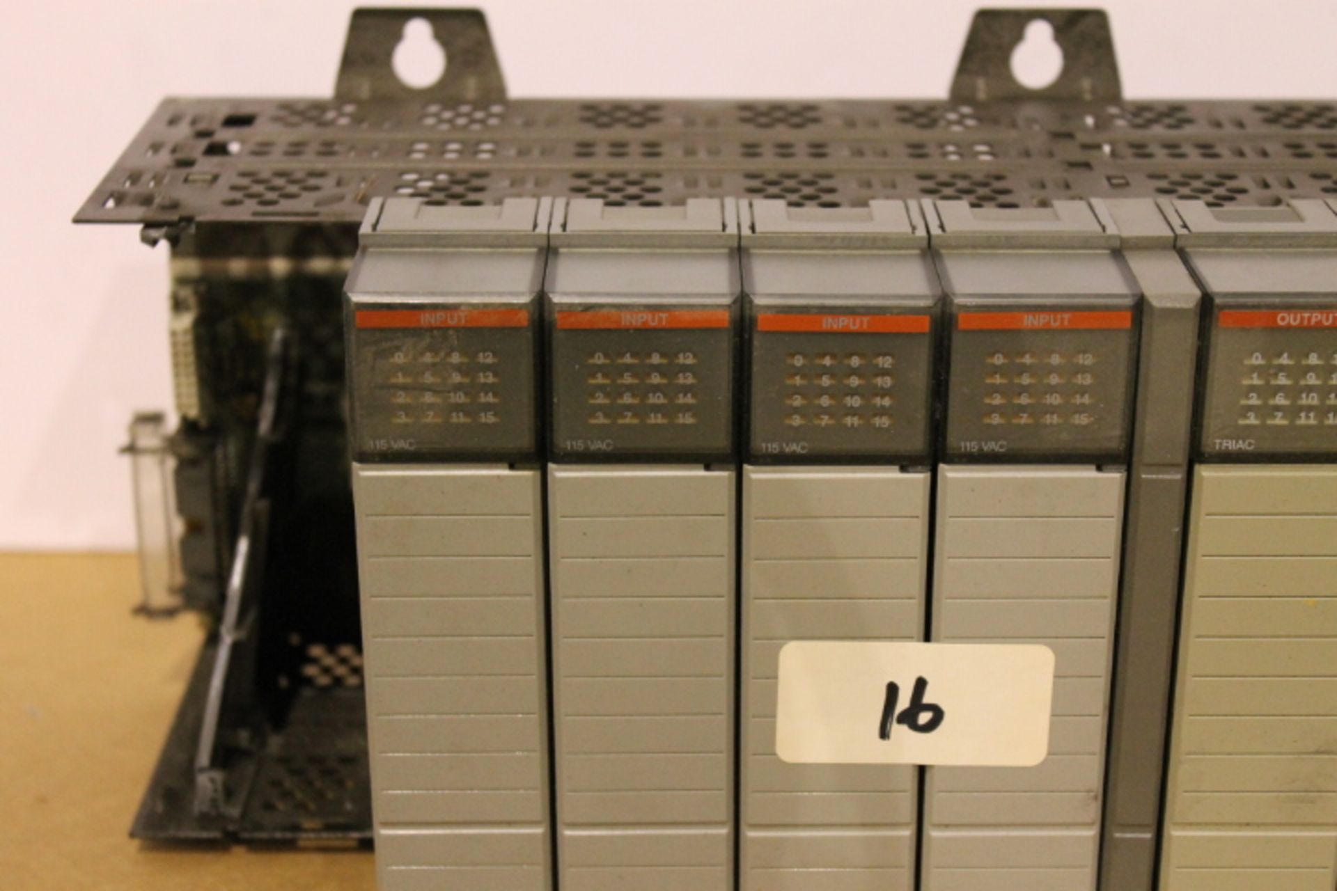 ALLEN-BRADLEY SLC 500 RACK W/ VARIOUS CARDS (SEE PICTURES) - Image 2 of 4