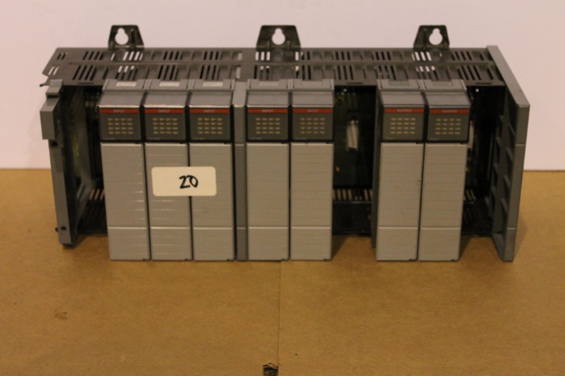 ALLEN-BRADLEY SLC 500 RACK W/ VARIOUS CARDS (SEE PICTURES)