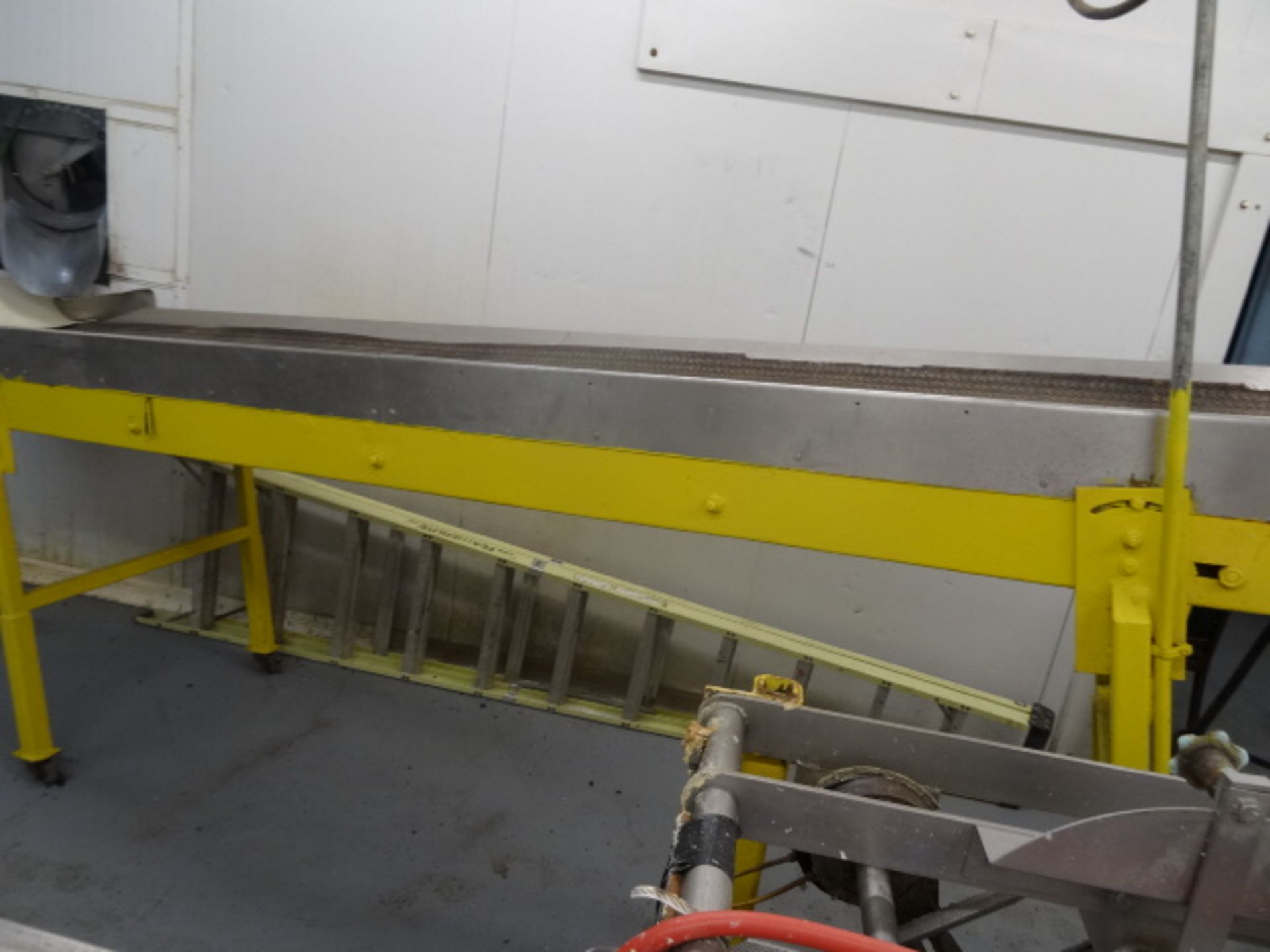 1x, 184" x 40" Motorized Conveyor (Inspection) - Image 3 of 5