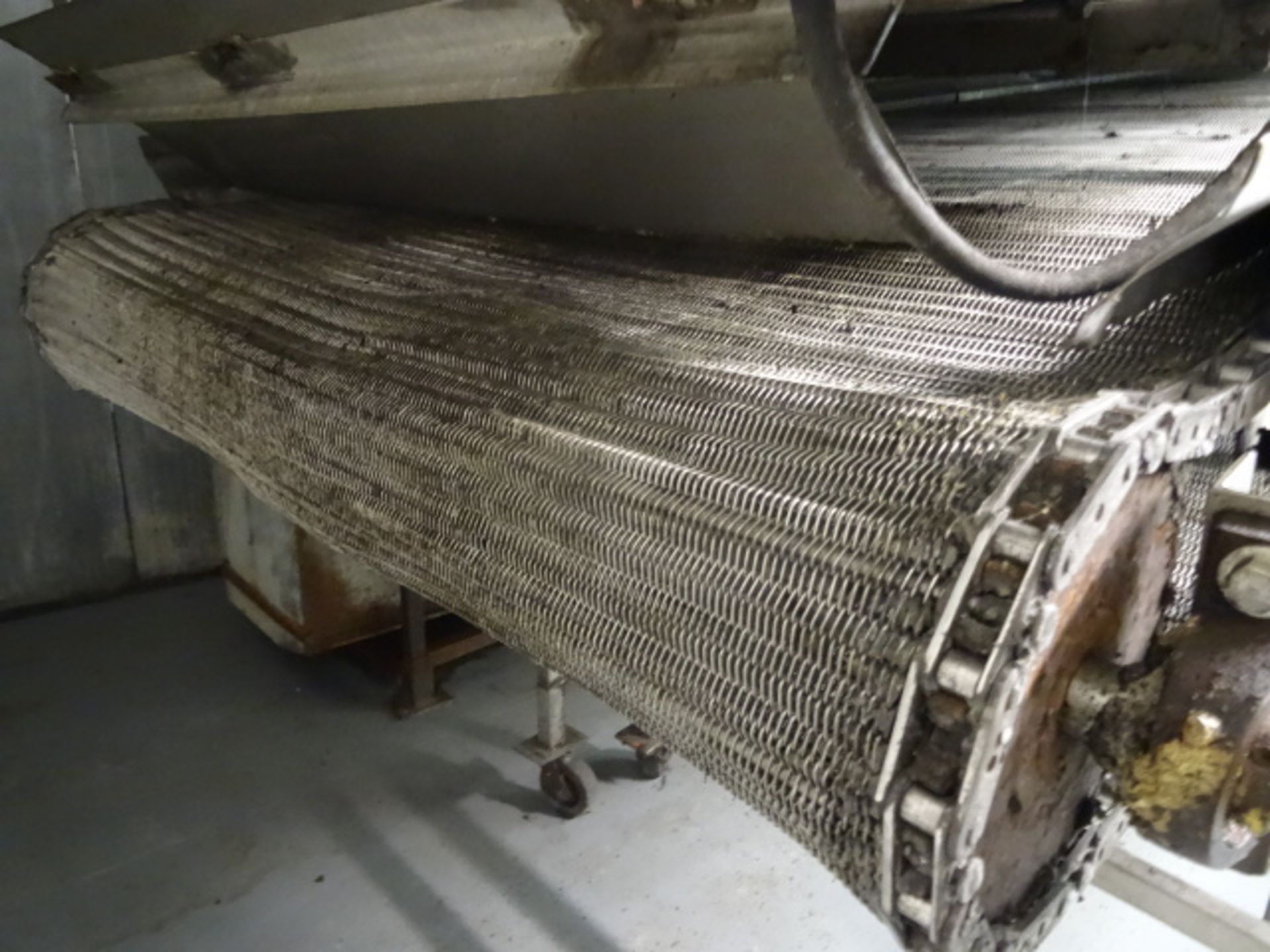 1x, 28' x 48" S/S Conveyor w/ 5 Level Cooling Conveyor System - Image 3 of 10