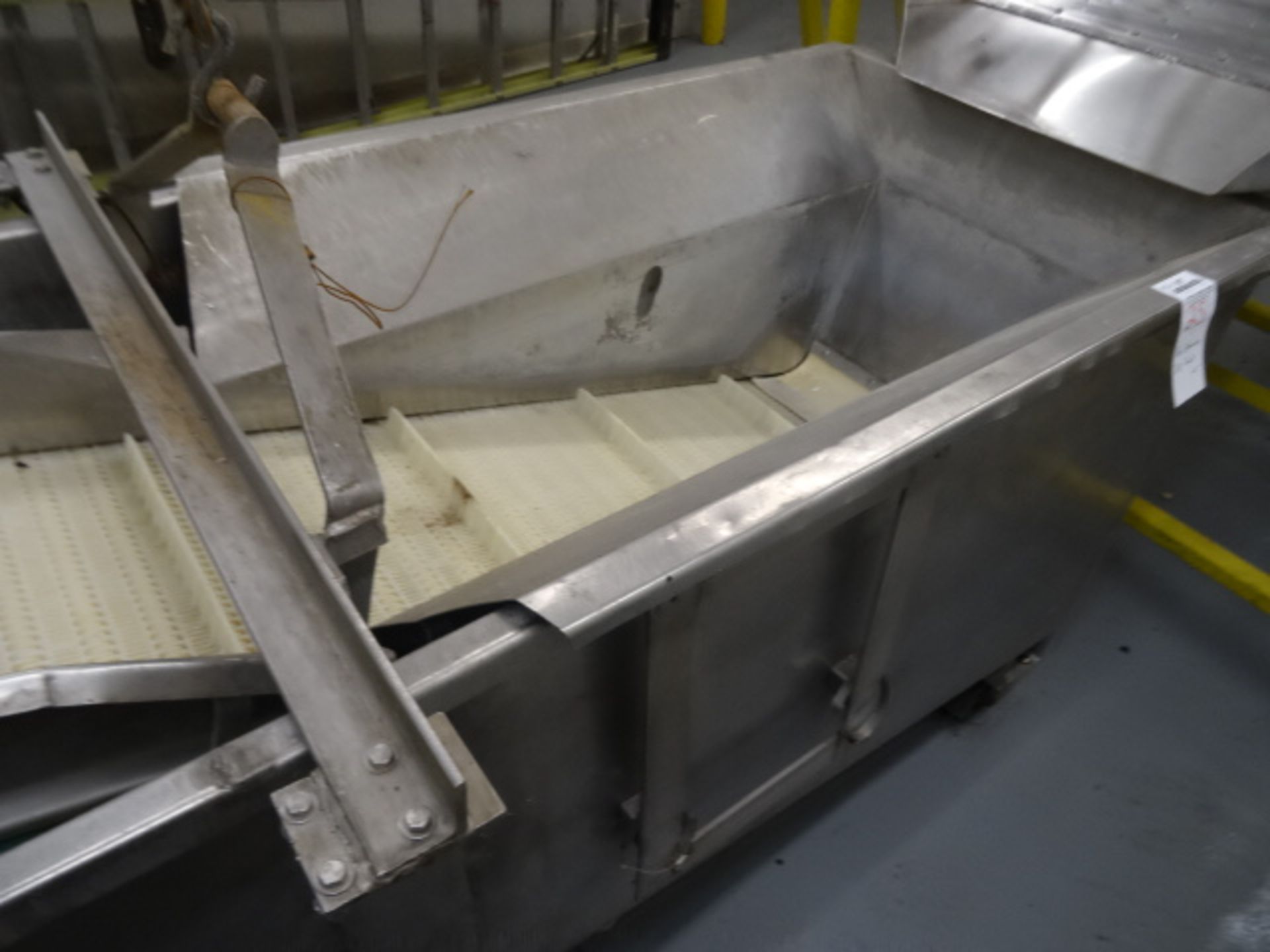 1x, Pre Blanching Dip Tank w/ 13' x 33" Food Grade Conveyor 18" Belt - Image 5 of 6