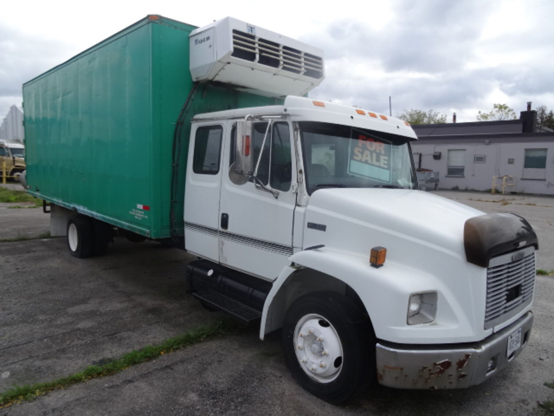 1x, 1995 Freightliner FL60 Straight Truck w/ 22' Reefer Box - Thermoking KD II SR - Image 2 of 15