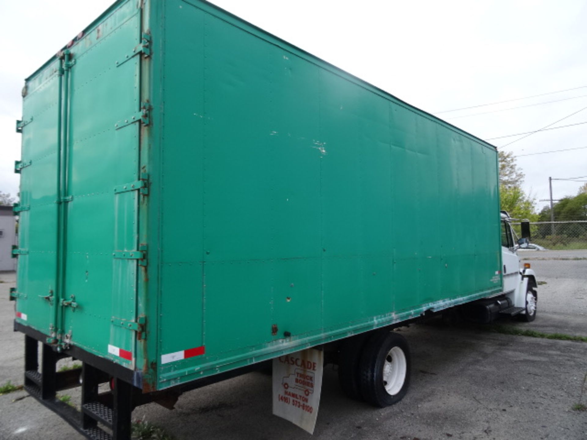 1x, 1995 Freightliner FL60 Straight Truck w/ 22' Reefer Box - Thermoking KD II SR - Image 4 of 15