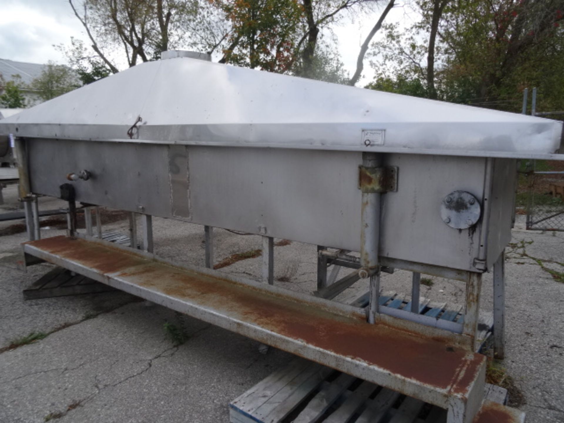 1x, GM 3832 Conveyor Fryer (20' x 52") w/ Hood Vent - Natural Gas - Image 2 of 11