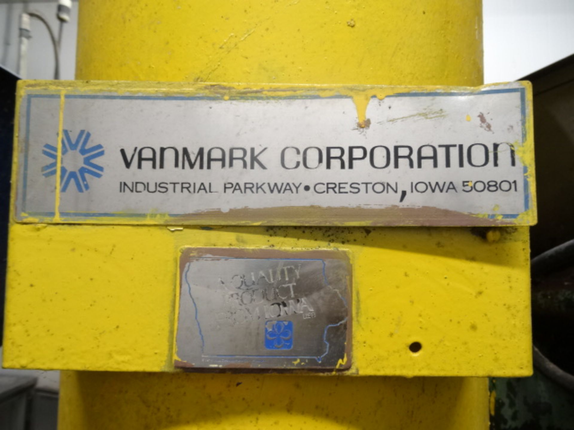 1x, Vanmark Destoner w/ Hydraulic Dump - Image 9 of 15