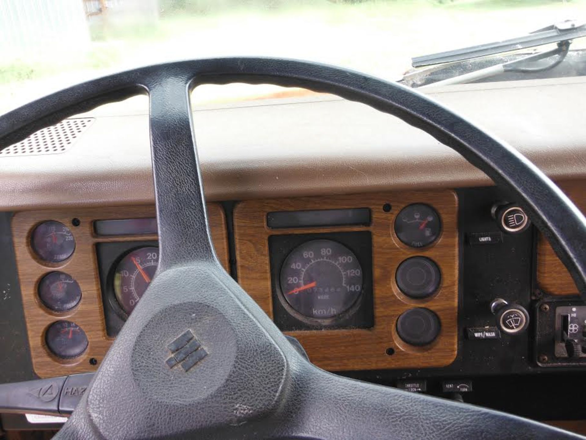 1980 IHC 1724 3 ton truck - Image 4 of 5