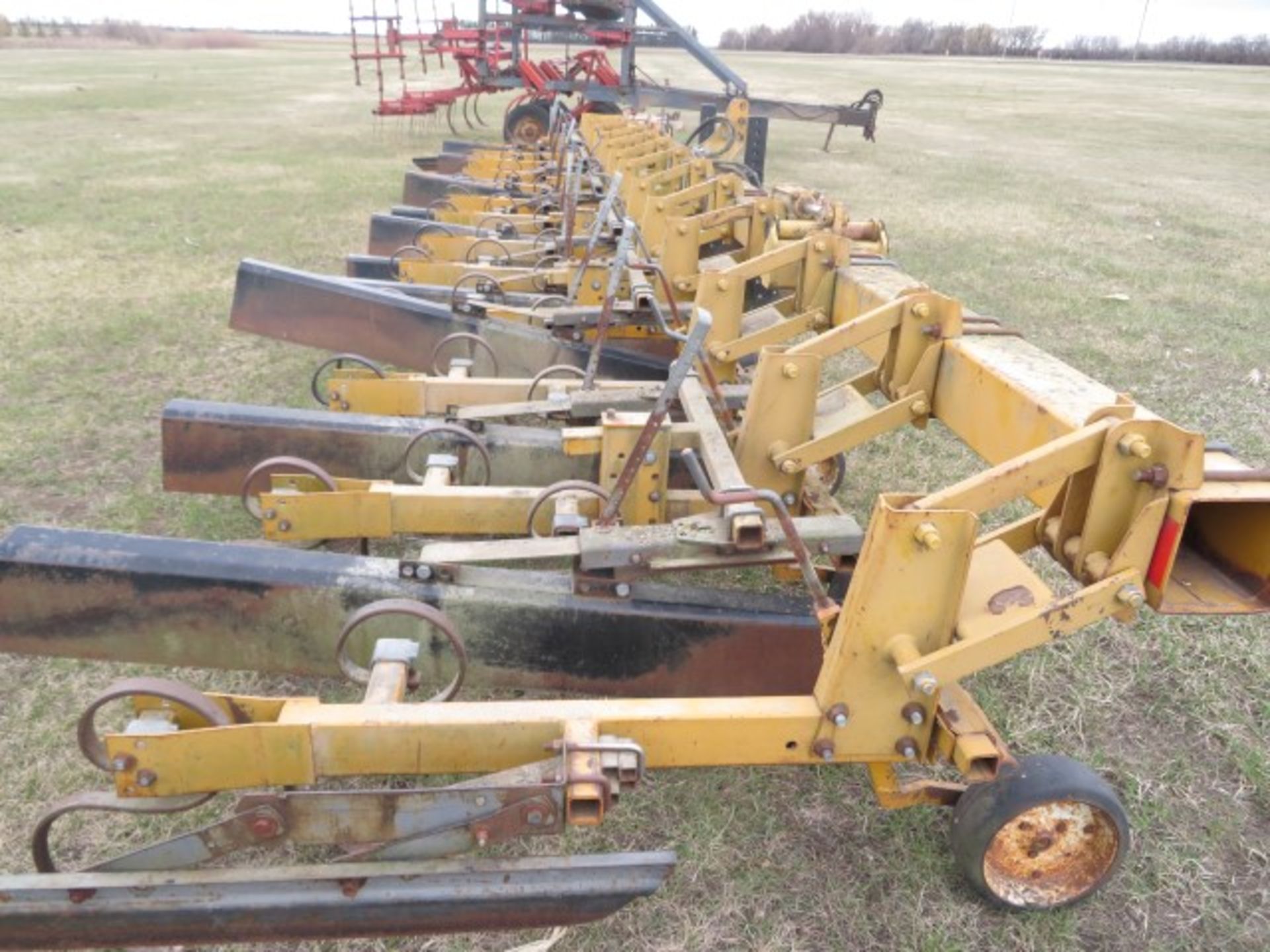 Alloway model 213, 5 s-tine row crop cultivator