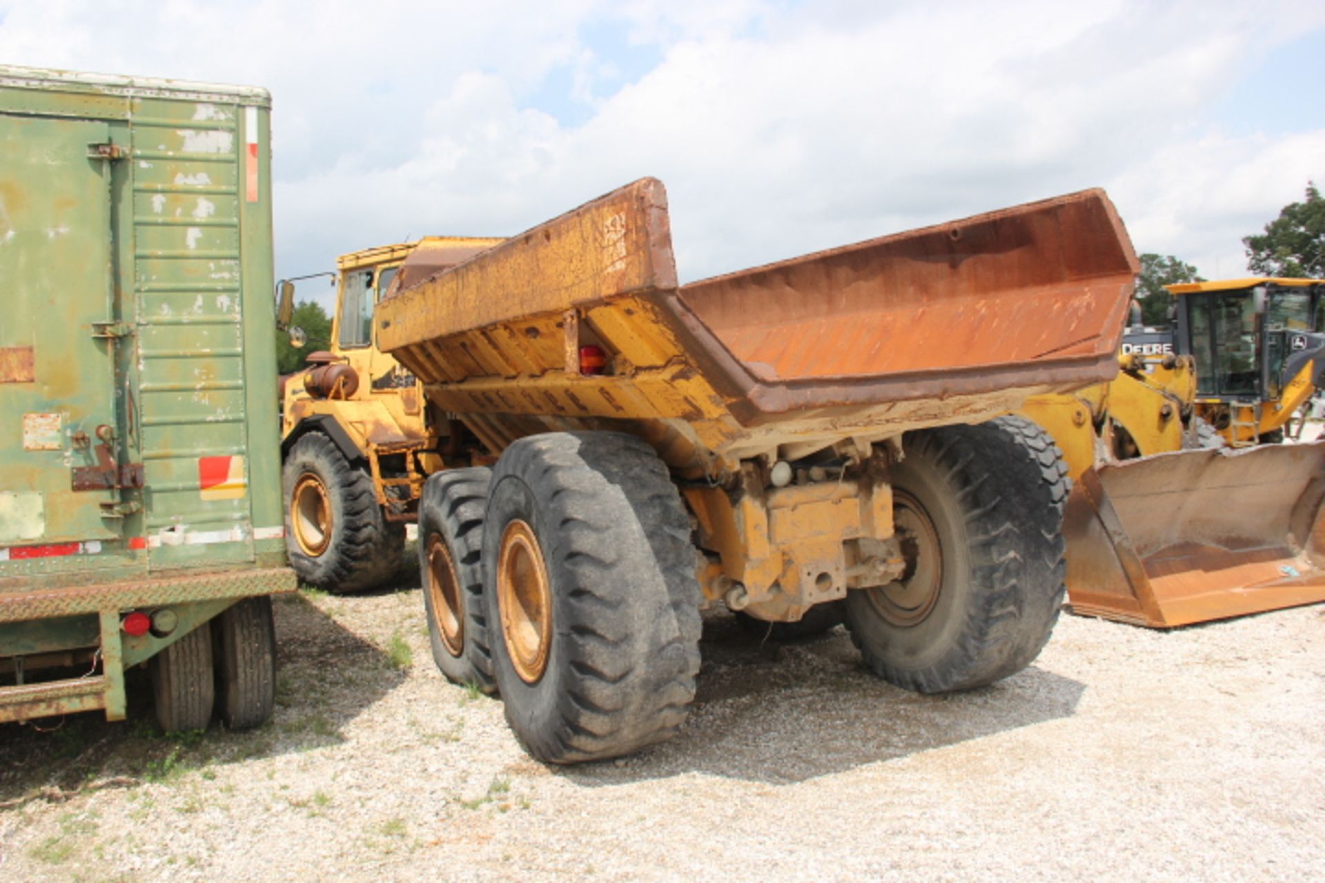 A25 6X6 Volvo dump wagon 1987, 25 ton, off road dump truck - Image 2 of 5