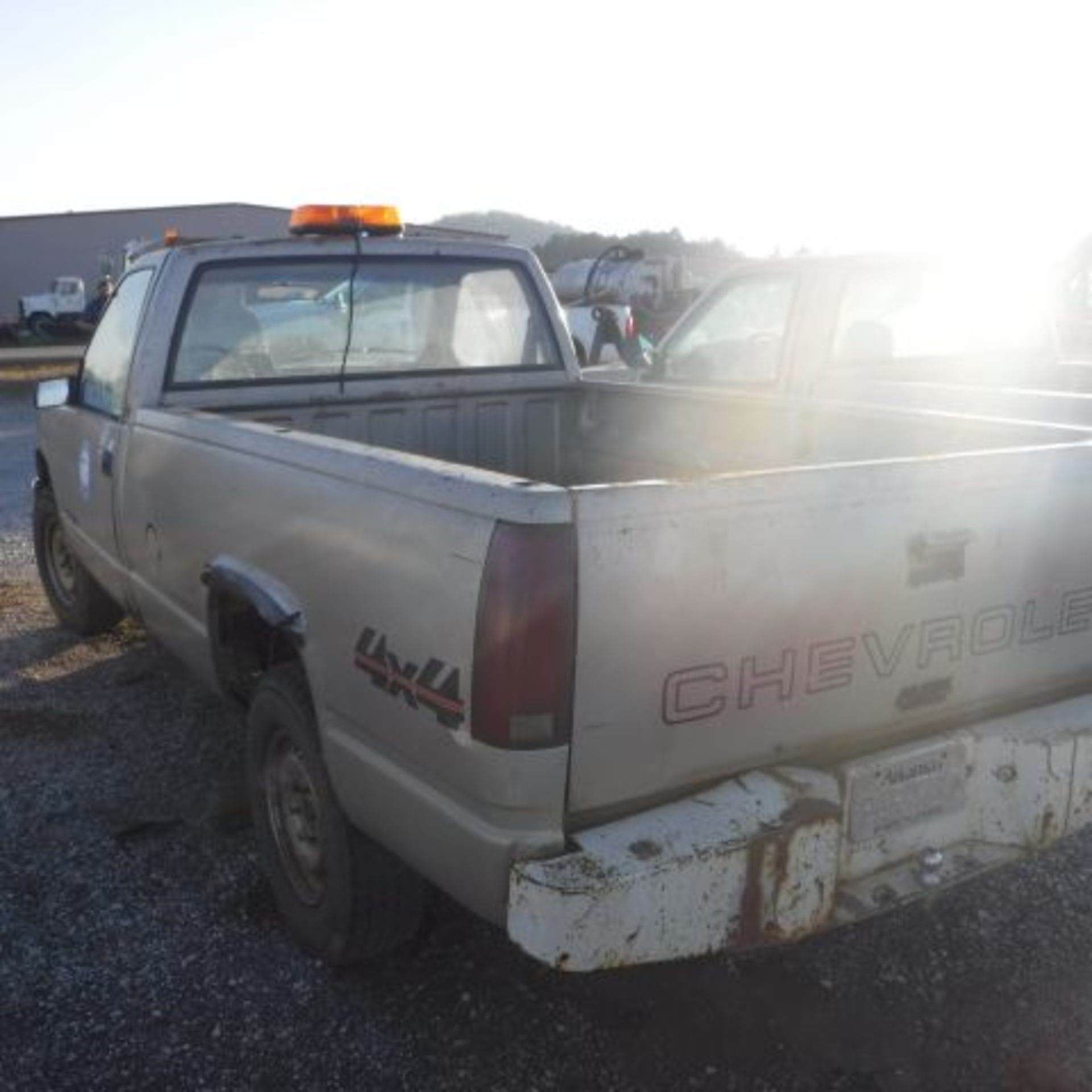 1989 CHEVY 1500 CHEYENNE SERVICE TRUCK - Image 2 of 2