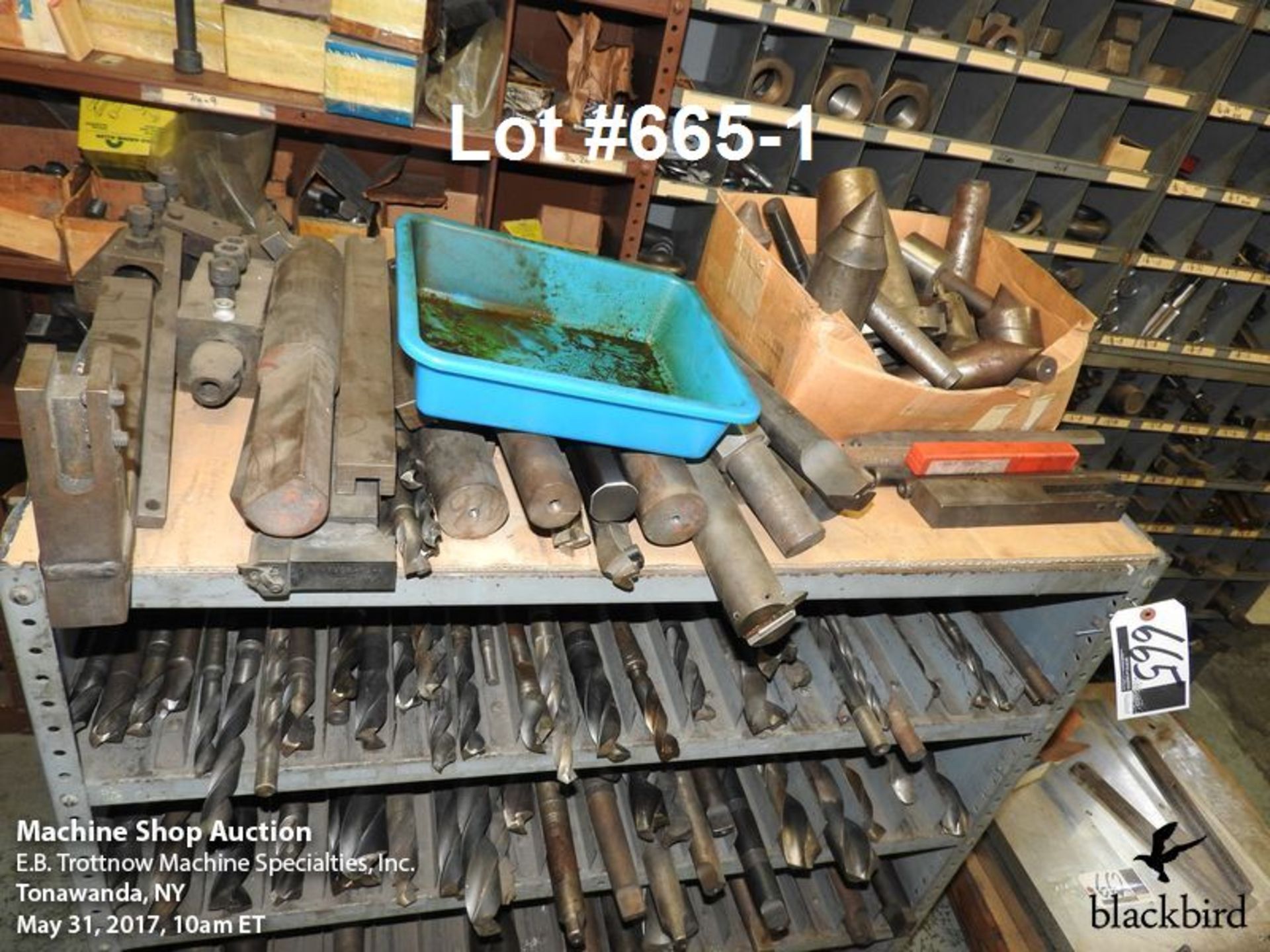 Contents of cabinet with cabinet- drills - Bild 2 aus 4