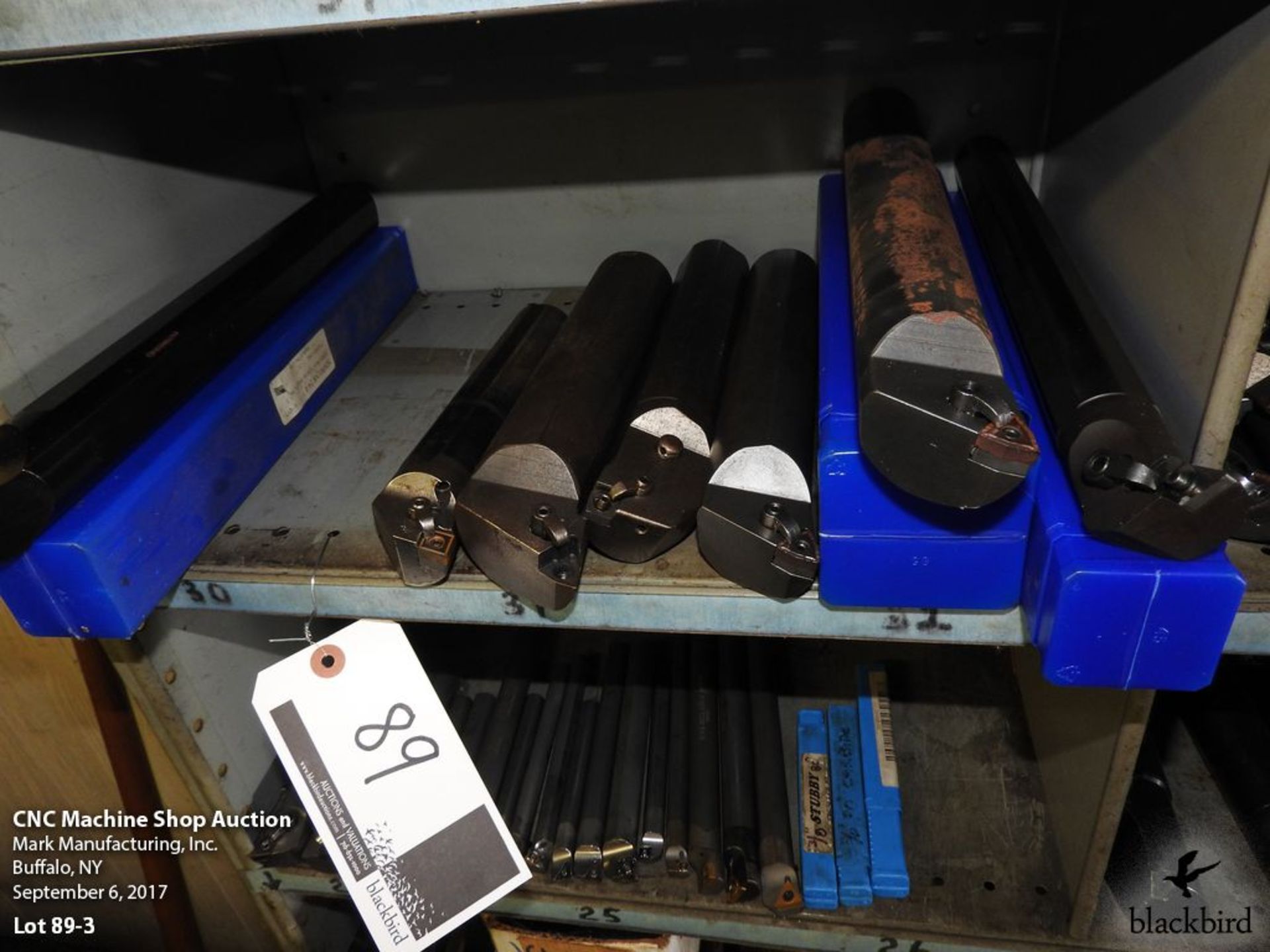 Lot- A lot of boring bars, tool holders in bottom of shelving - Image 4 of 4