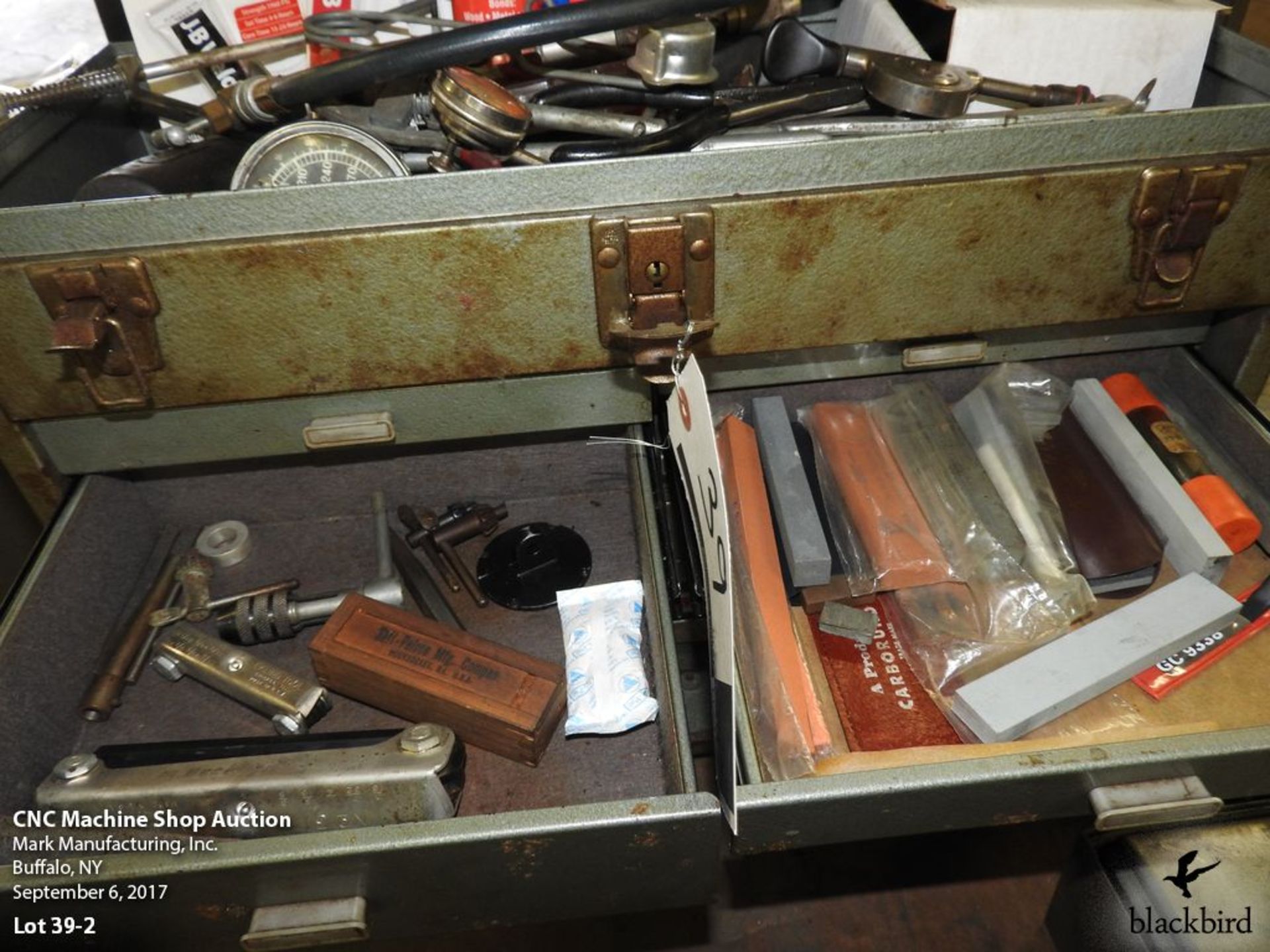 Craftsman tool box with tools - Image 3 of 4