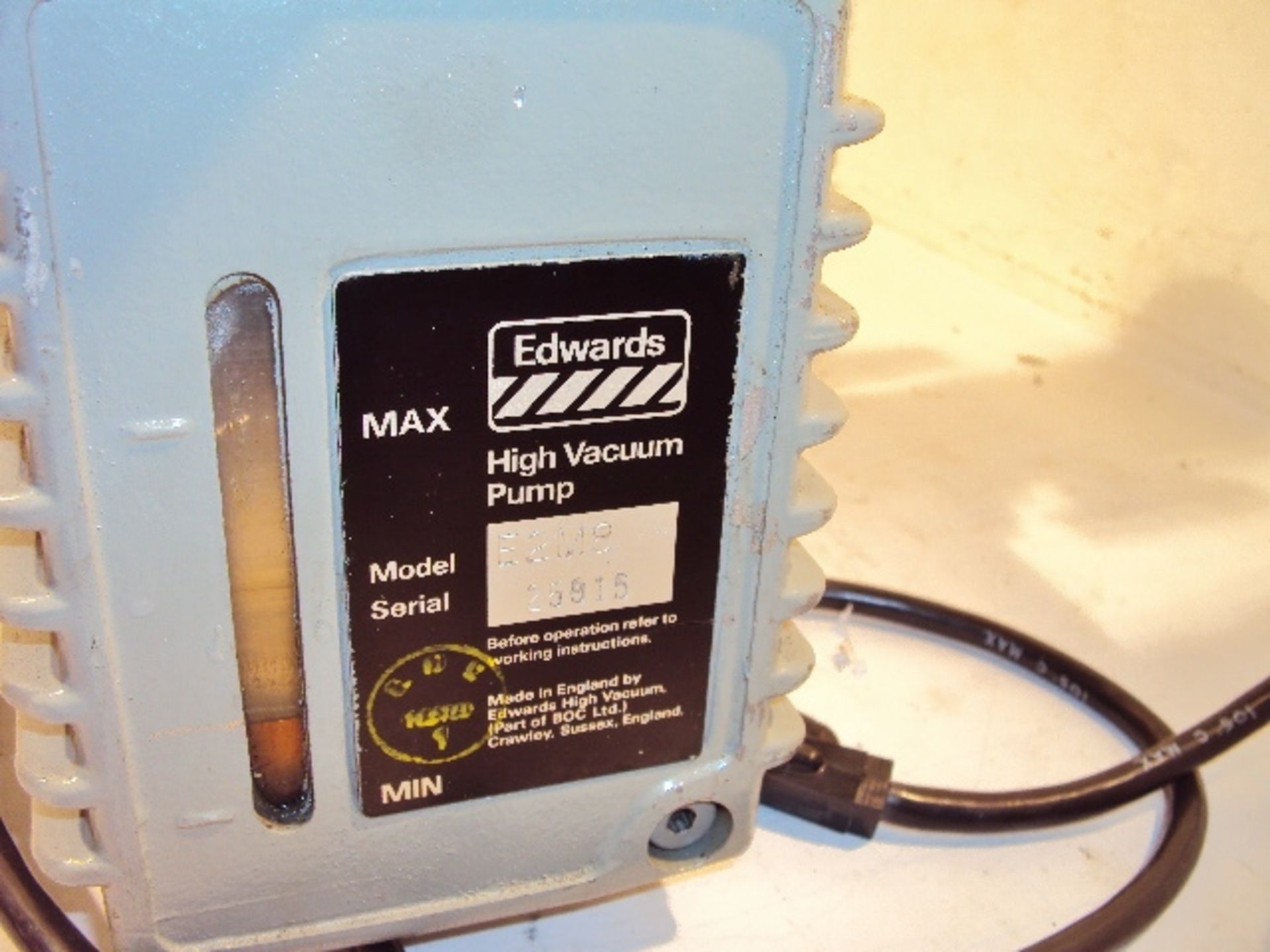 EDWARDS MODEL 8 HIGH VAC PUMP E2M8 - Image 4 of 5