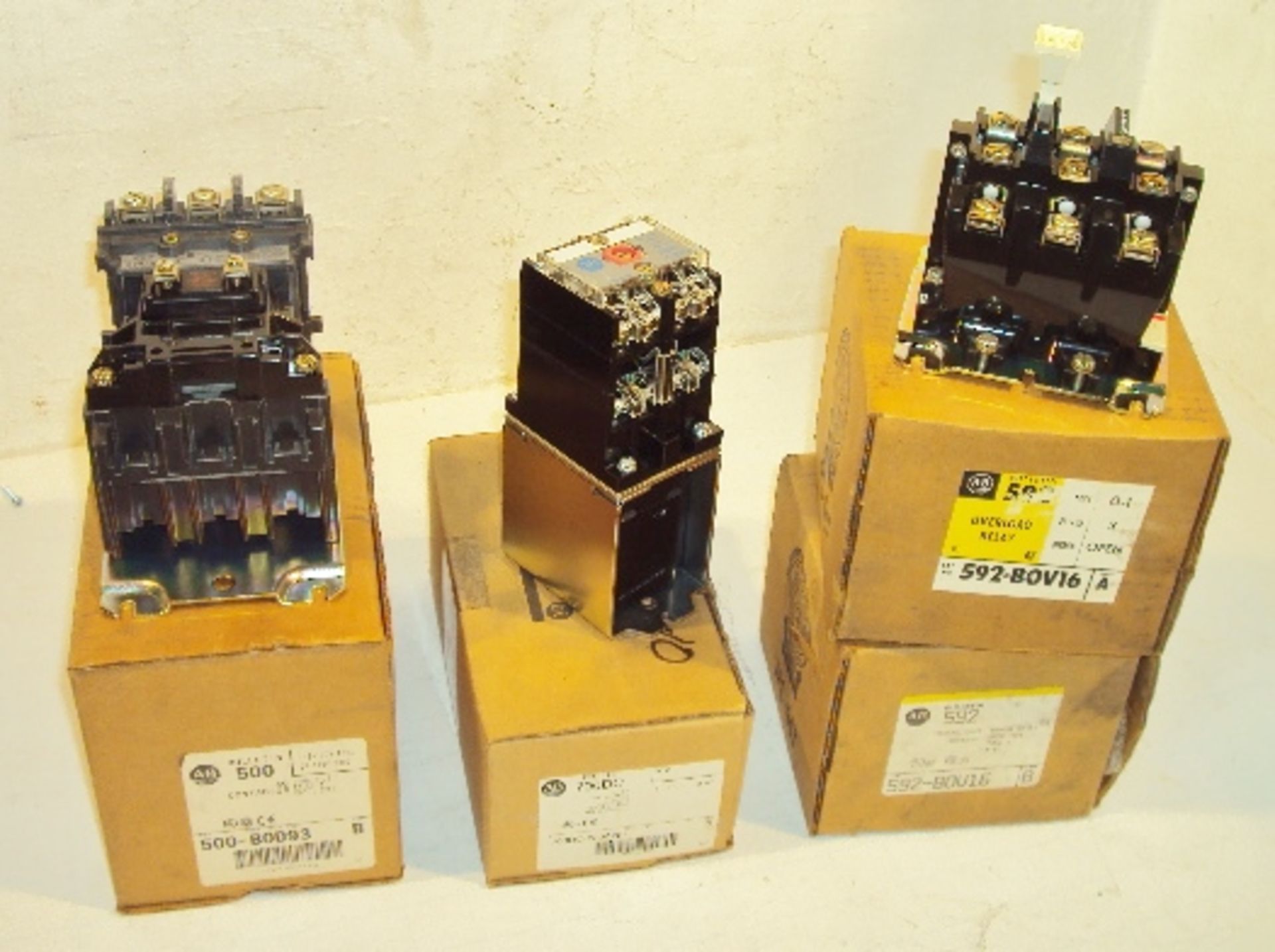 4-ALLEN BRADLEY CONTACTOR, RELAY, OVERLOAD RELAYS