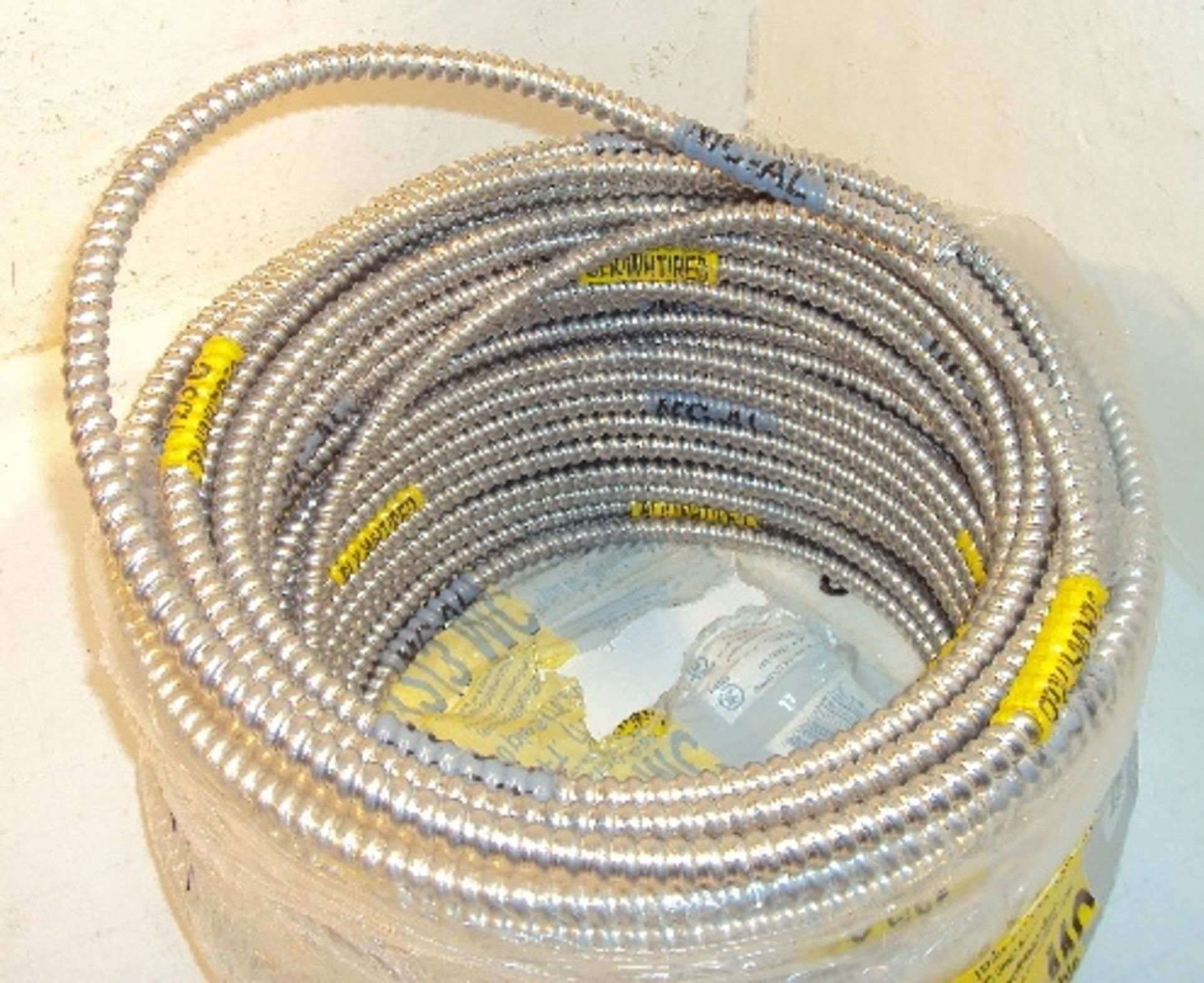 APPRX. 250' COIL ARMOR METAL CLAD 12/3 CABLE - Image 3 of 4