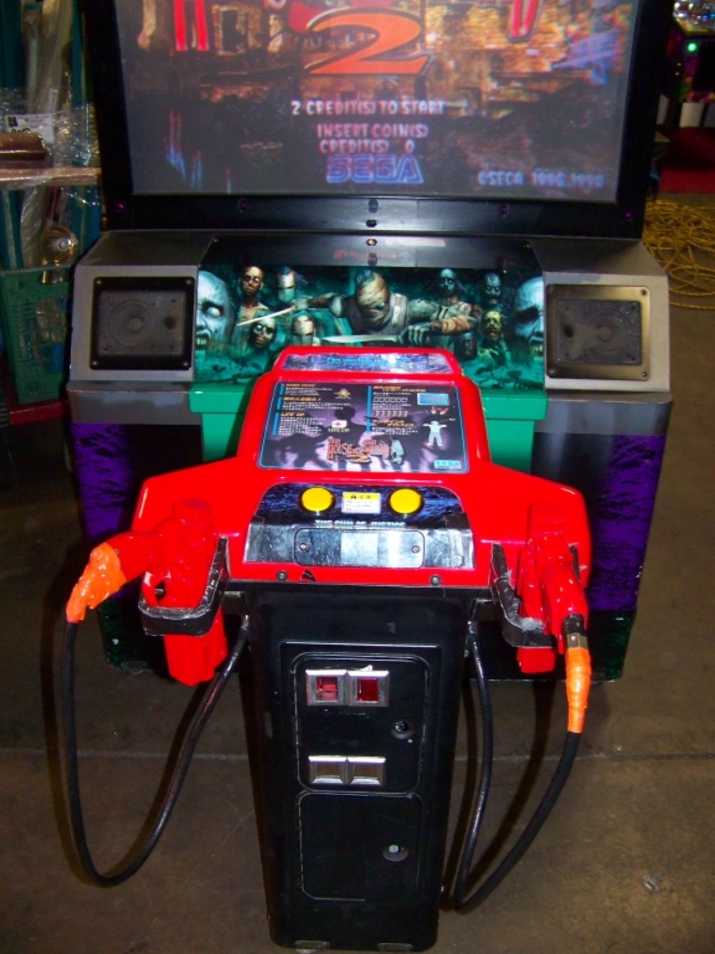 HOUSE OF THE DEAD 2 ZOMBIE DX 50"" SHOOTER ARCADE - Image 6 of 7