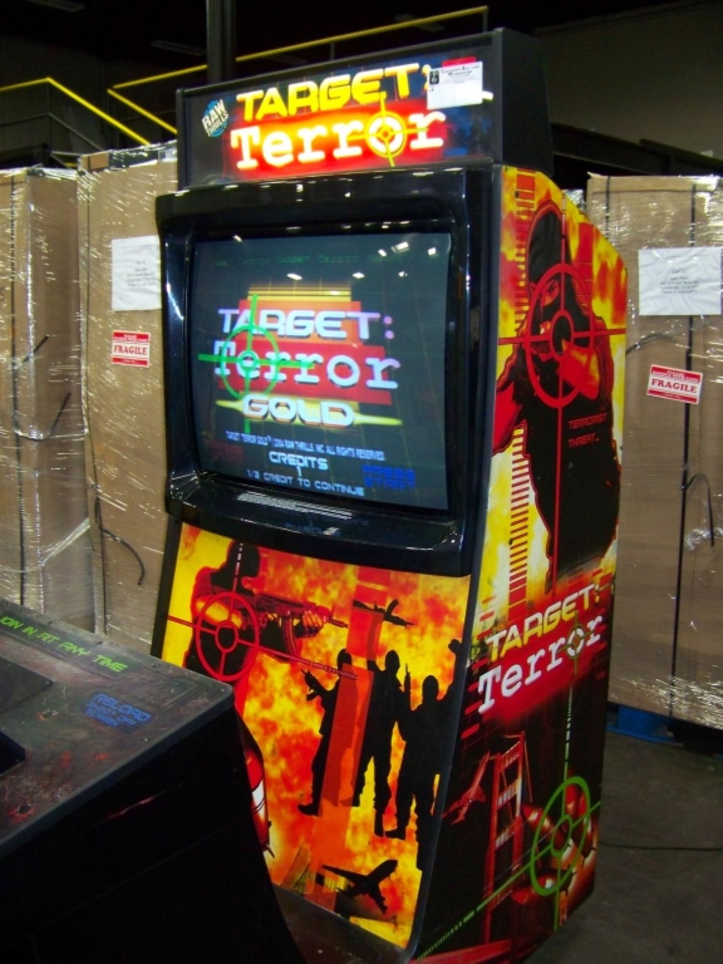 TARGET TERROR 39"" DEDICATED SHOOTER ARCADE GAME - Image 3 of 6