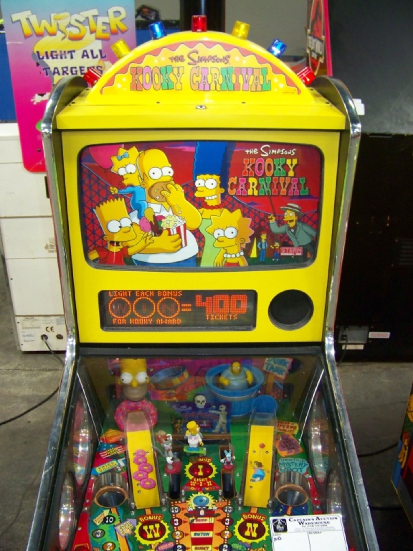 THE SIMPSONS KOOKY CARNIVAL TICKET REDEMPTION GAME - Image 4 of 4