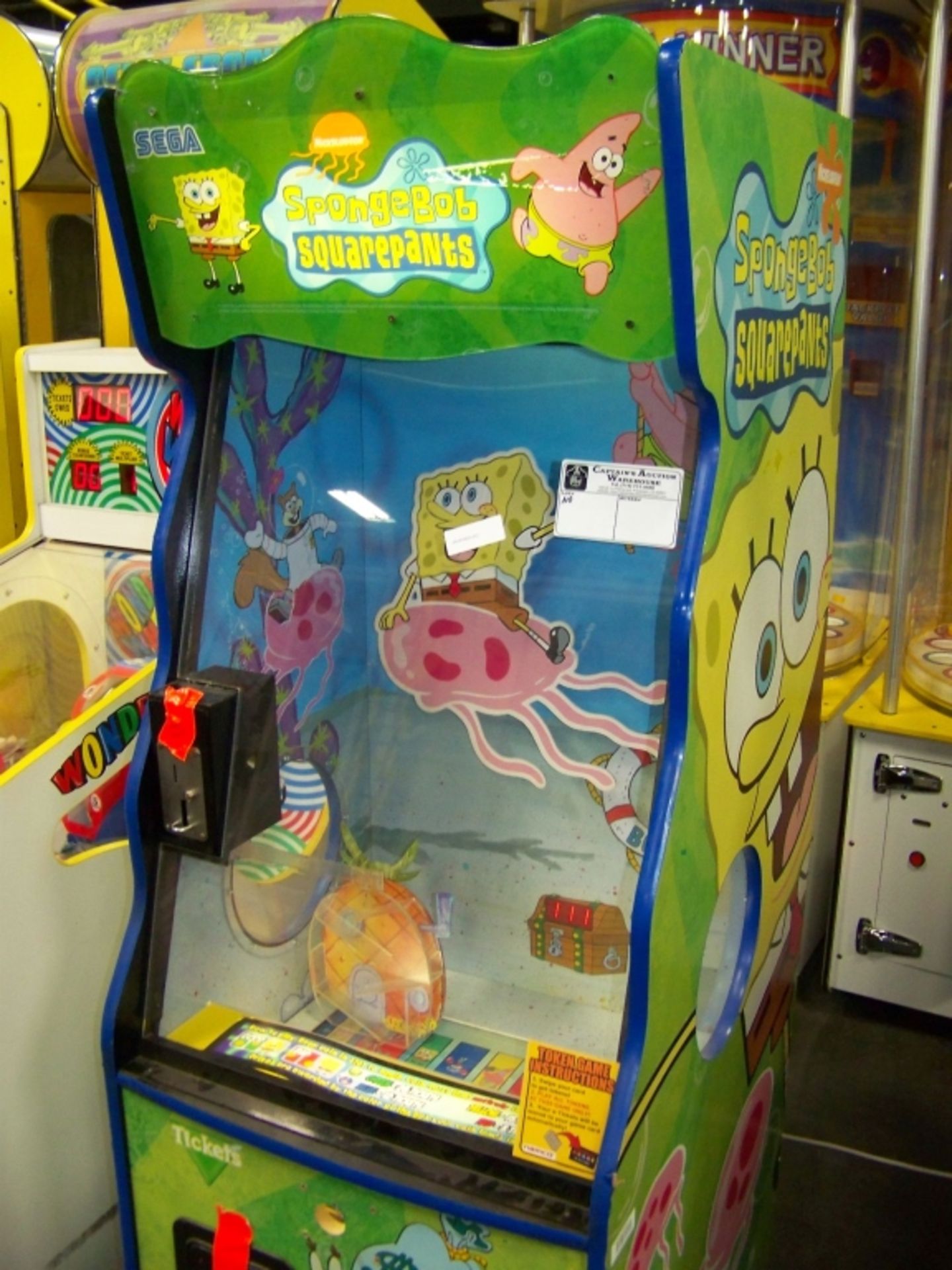 SPONGEBOB UNDERWATER TICKET REDEMPTION GAME SEGA - Image 3 of 3