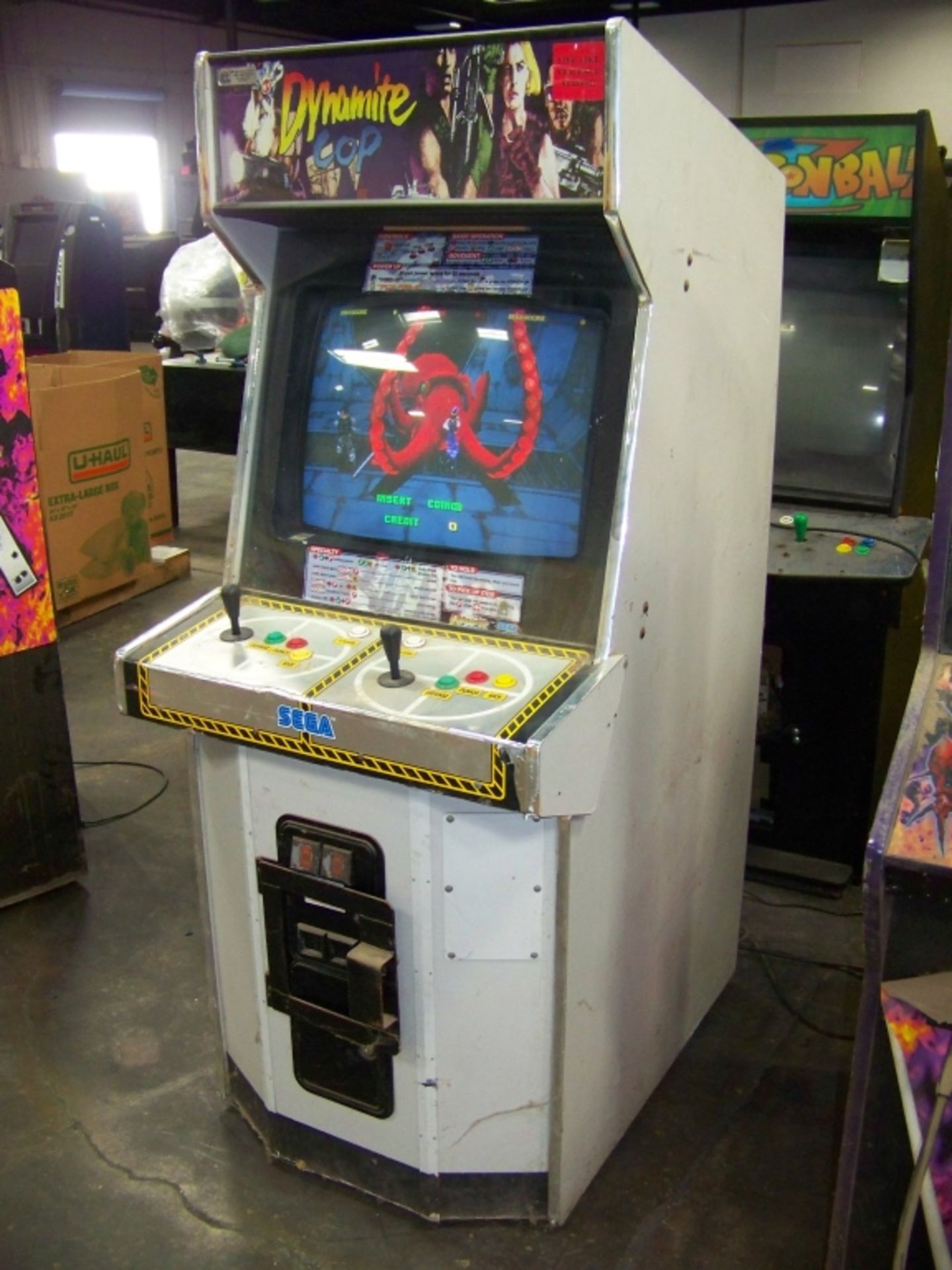 DYNAMITE COP ACTION FIGHTING ARCADE GAME - Image 2 of 4