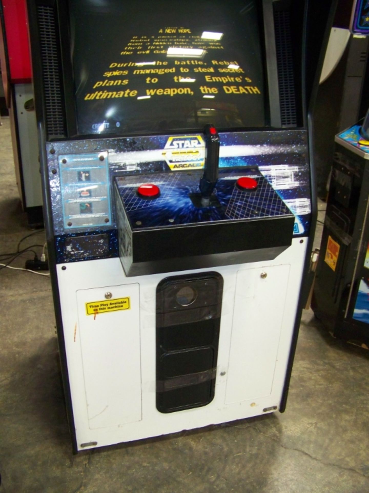 STAR WARS TRILOGY UPRIGHT ARCADE GAME SEGA - Image 3 of 4