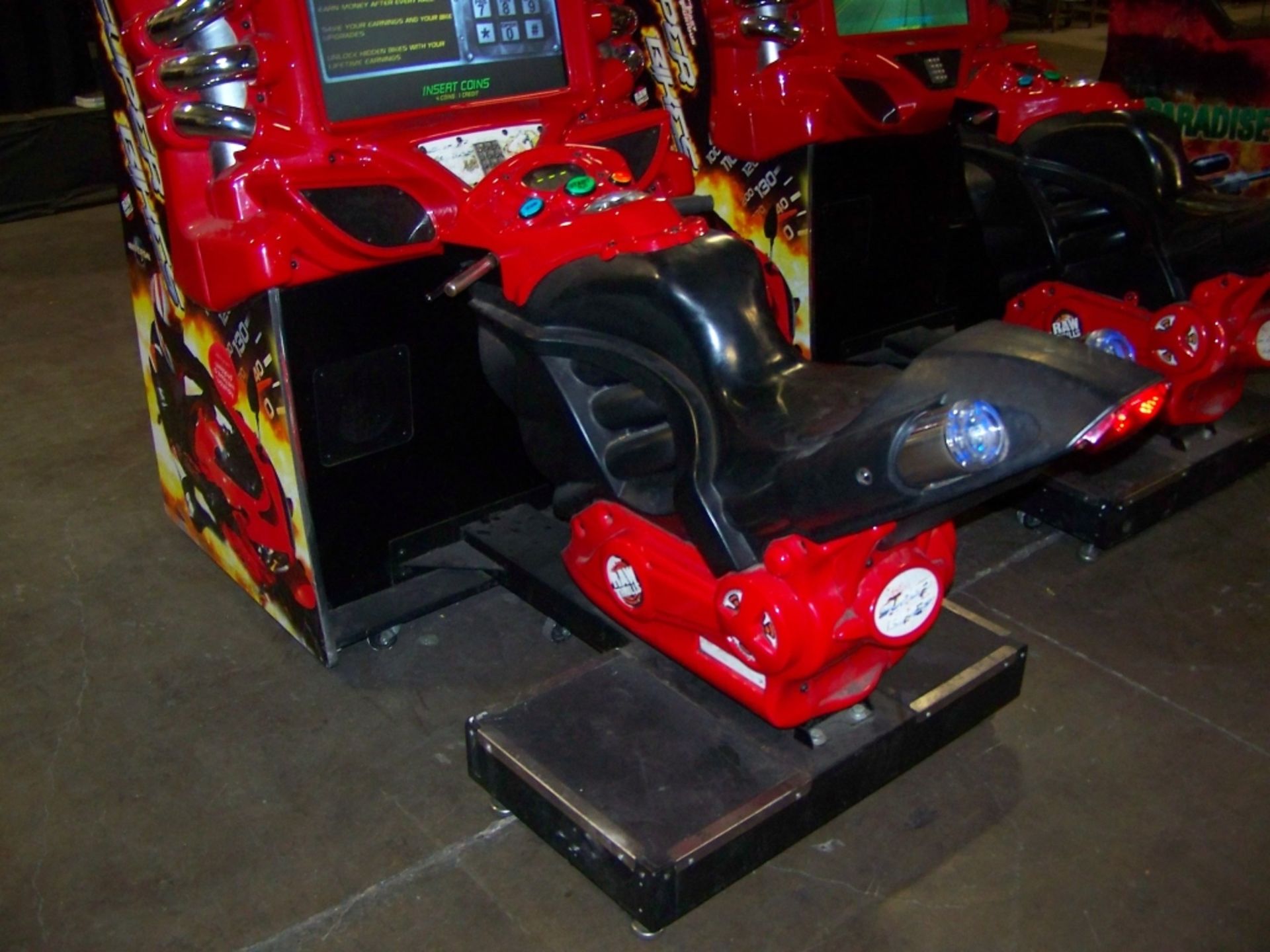 SUPER BIKES FAST & FURIOUS RACING ARCADE GAME - Image 3 of 7