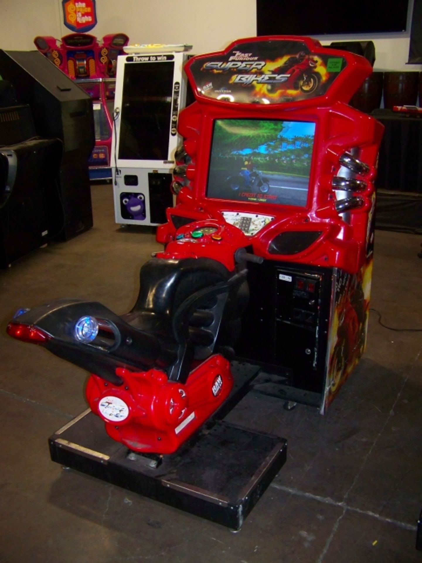 SUPER BIKES FAST & FURIOUS RACING ARCADE GAME - Image 2 of 7